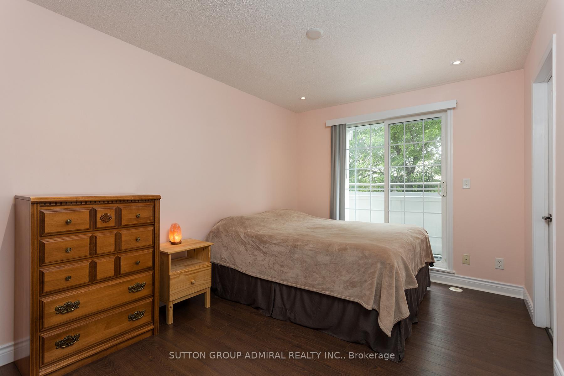 Photo 11 of Unit 1, 285 Antibes Drive N, North York, Westminster-Branson — HOMEH