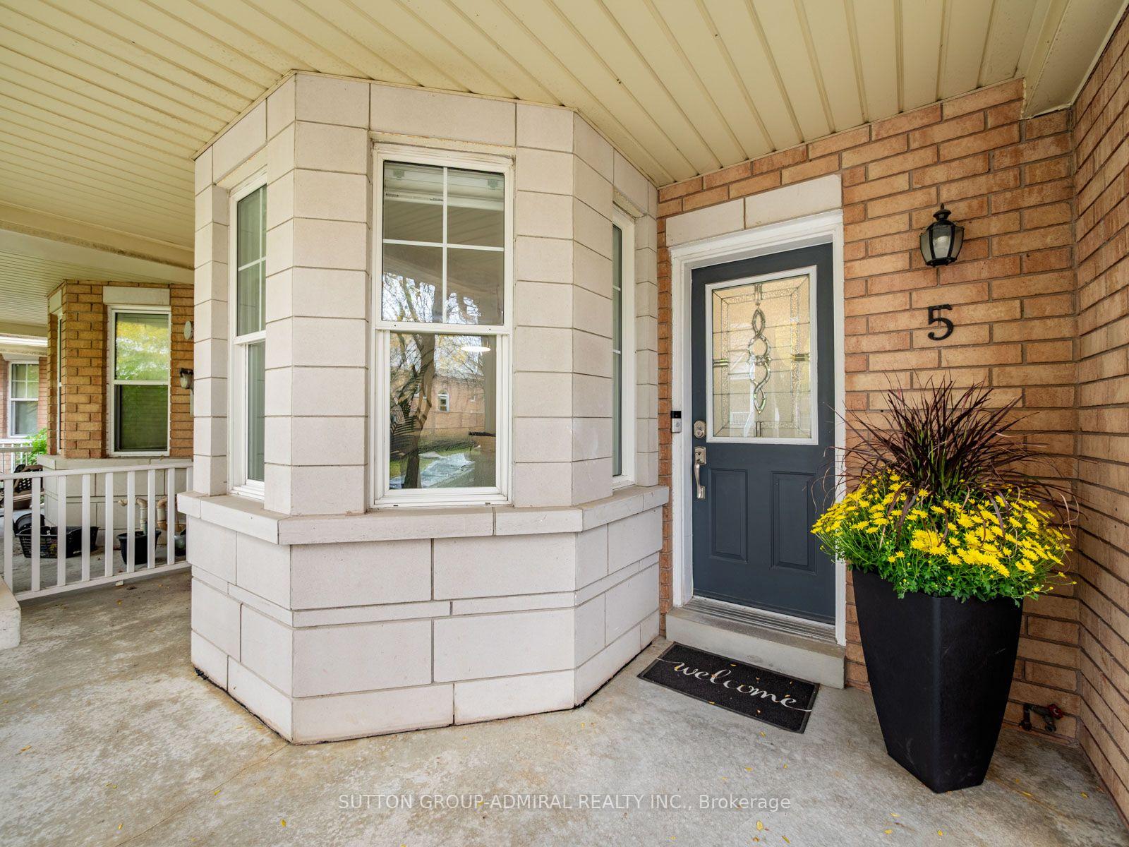 Photo 3 of 5 Melia Lane, Vaughan, Vellore Village — HOMEH