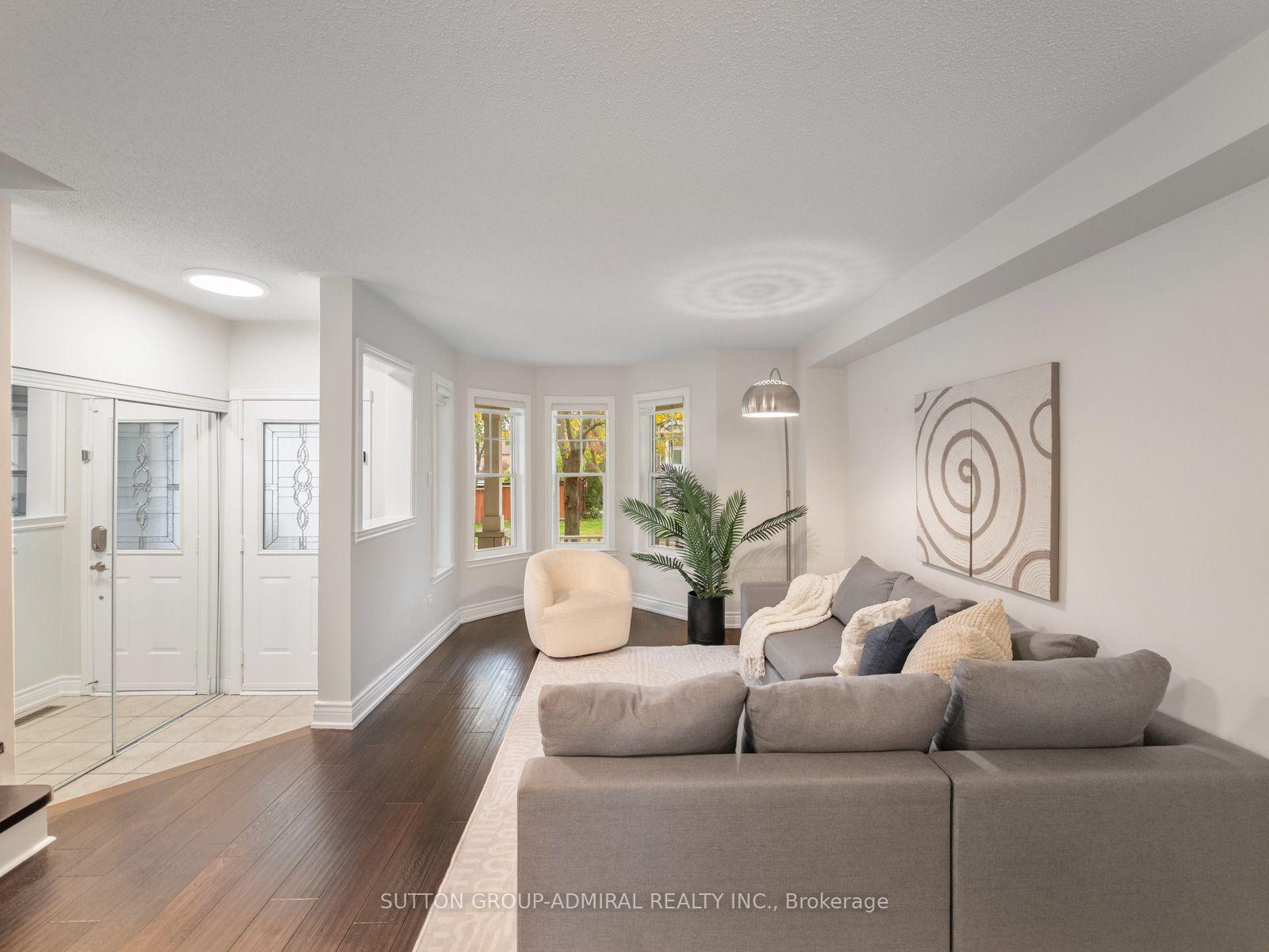 Photo 5 of 5 Melia Lane, Vaughan, Vellore Village — HOMEH