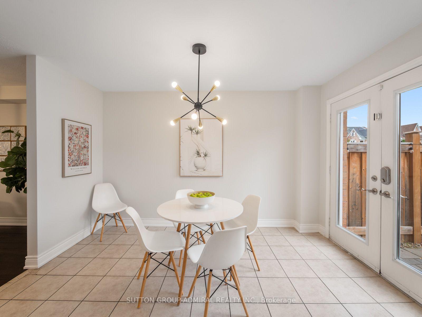 Photo 10 of 5 Melia Lane, Vaughan, Vellore Village — HOMEH