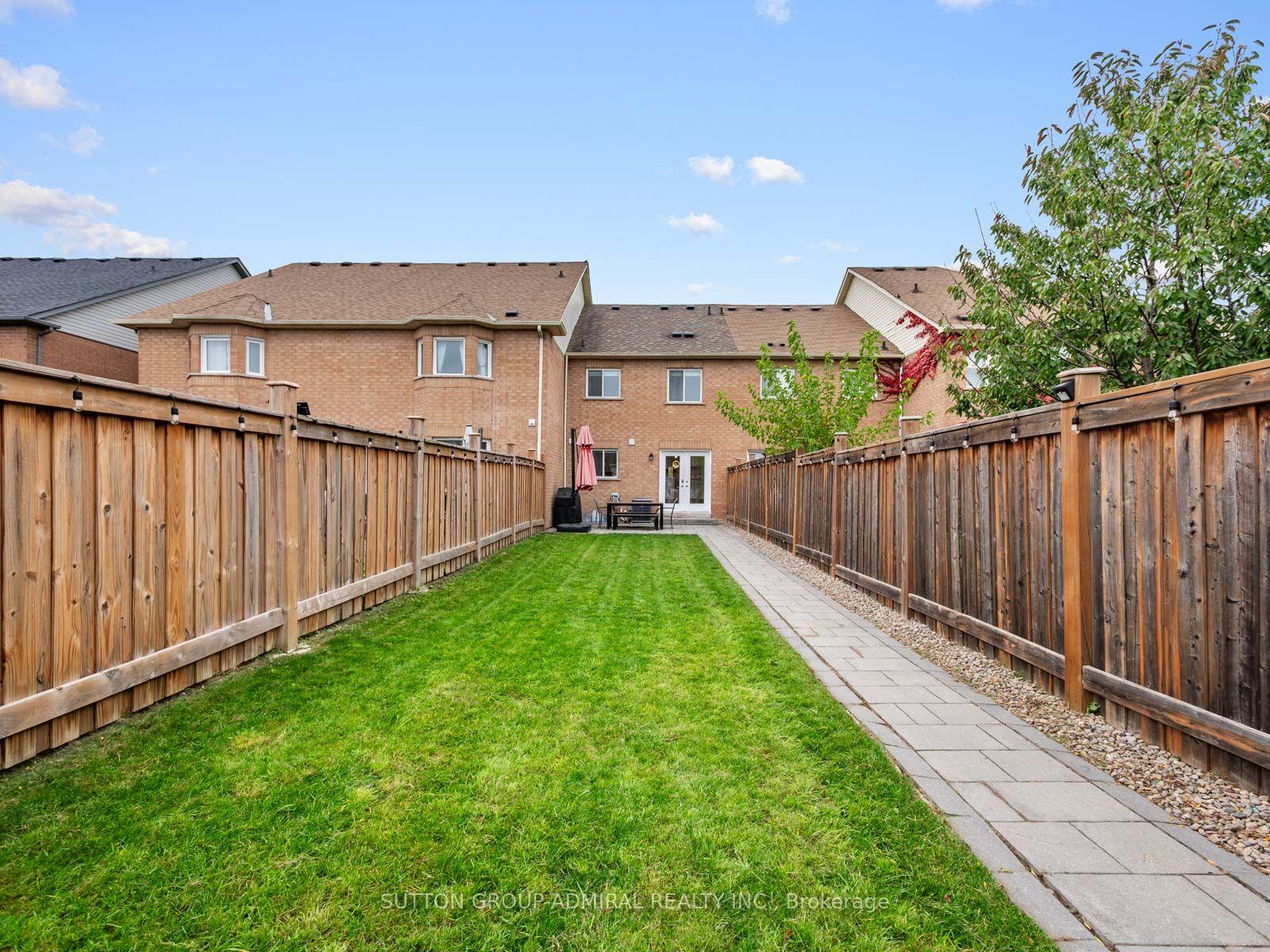 Photo 40 of 5 Melia Lane, Vaughan, Vellore Village — HOMEH