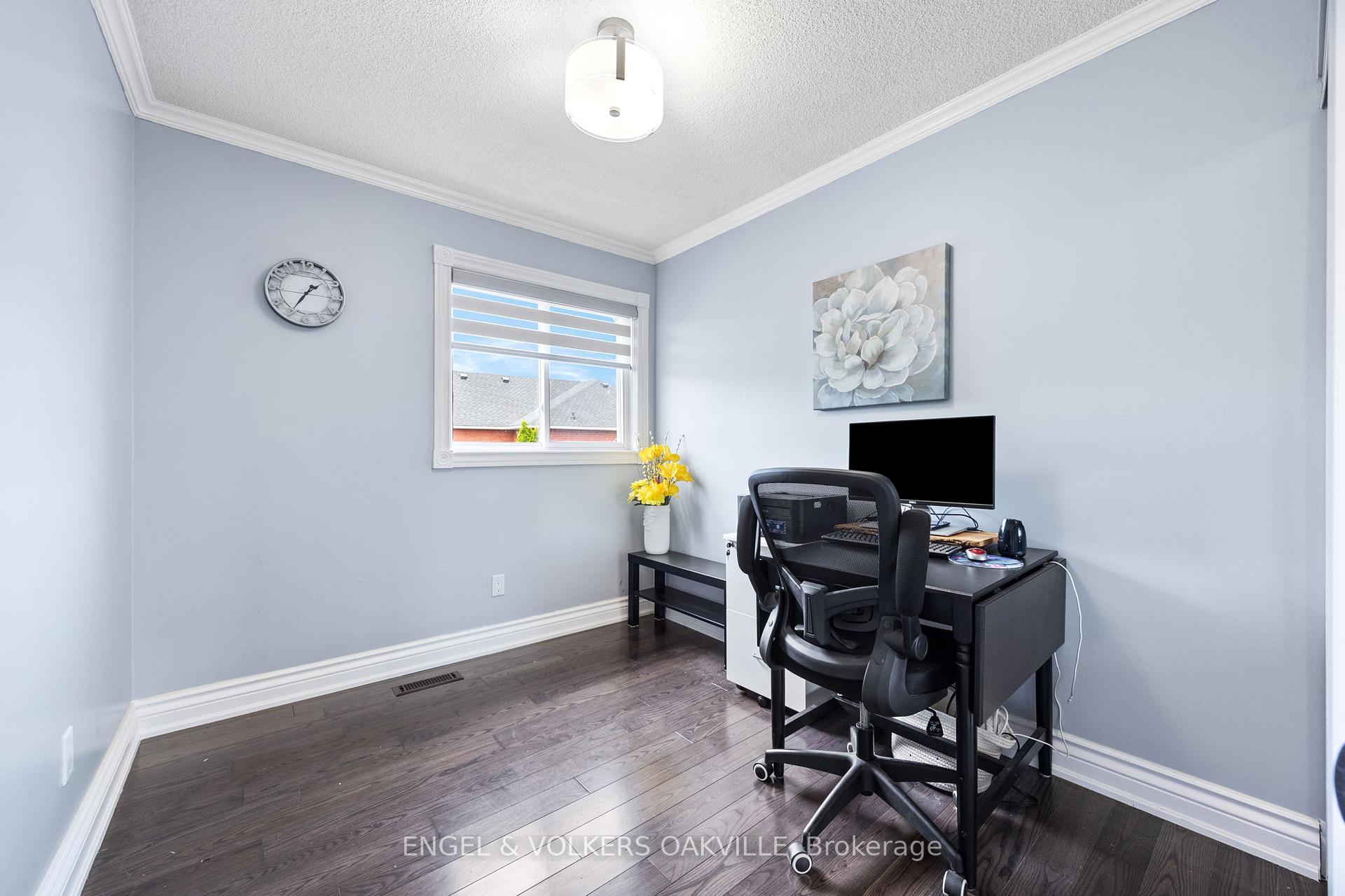 Photo 24 of 10 Crieff Avenue, Vaughan, Maple — HOMEH