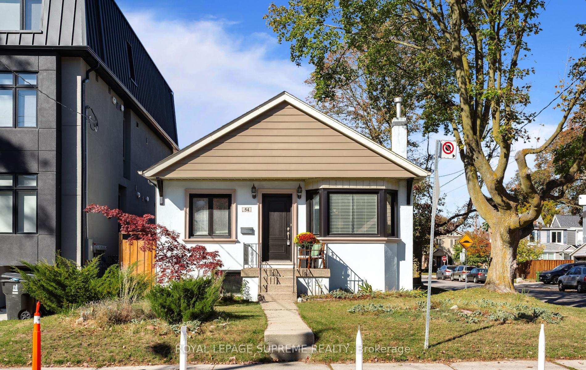 Photo of 54 East Drive