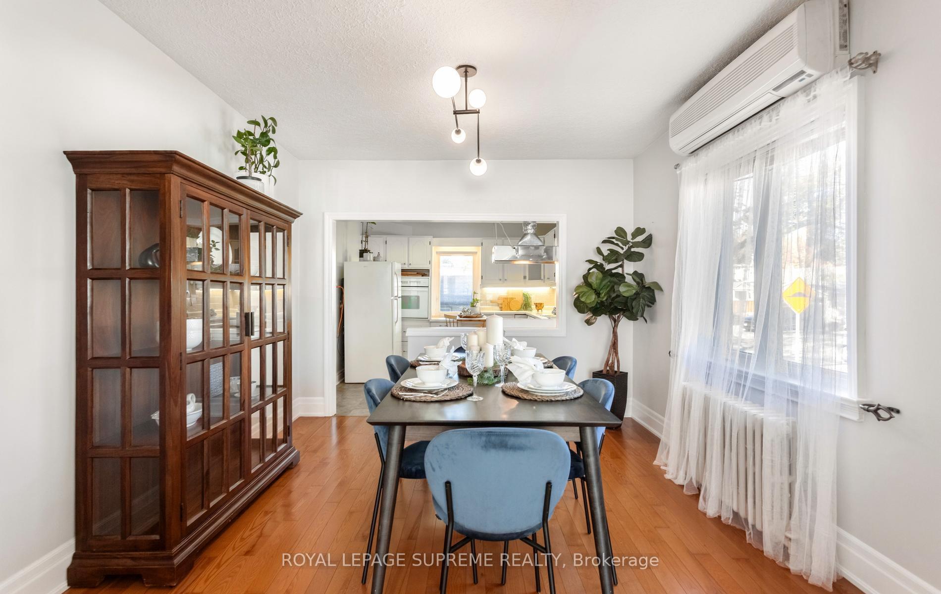Photo 8 of 54 East Drive, Toronto, Rockcliffe-Smythe — HOMEH