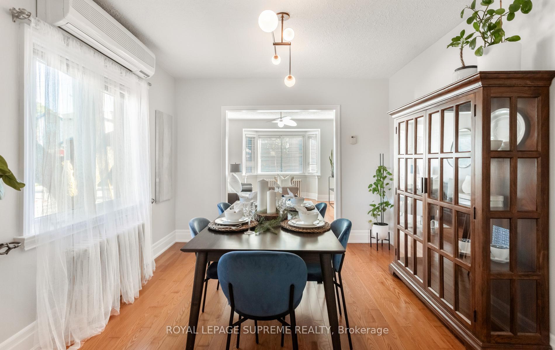 Photo 9 of 54 East Drive, Toronto, Rockcliffe-Smythe — HOMEH