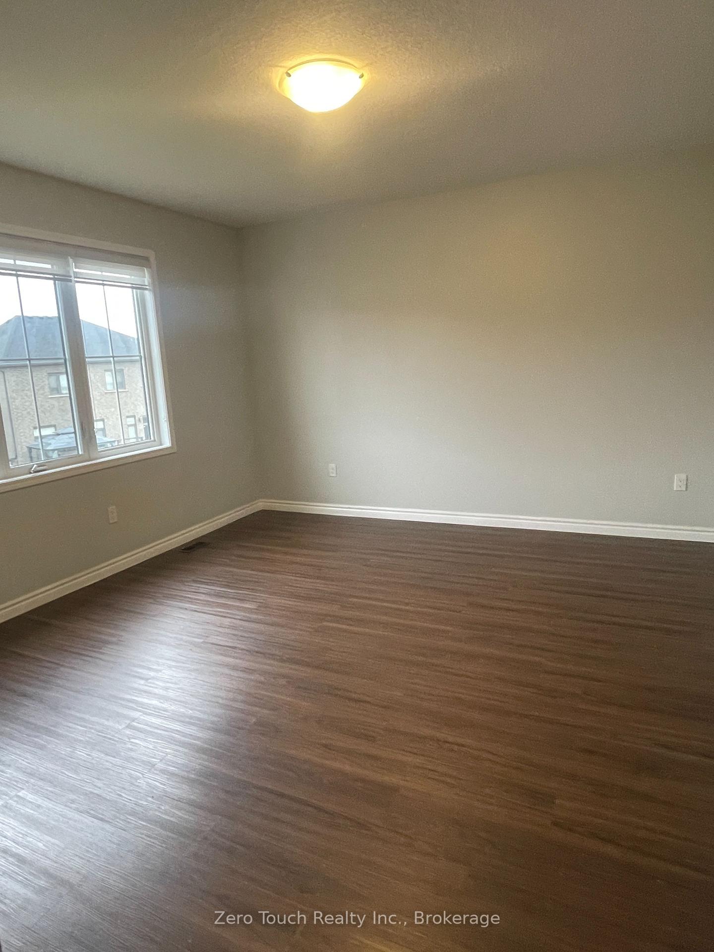 Photo 13 of 127 Watermill Street W, Kitchener, Doon South — HOMEH