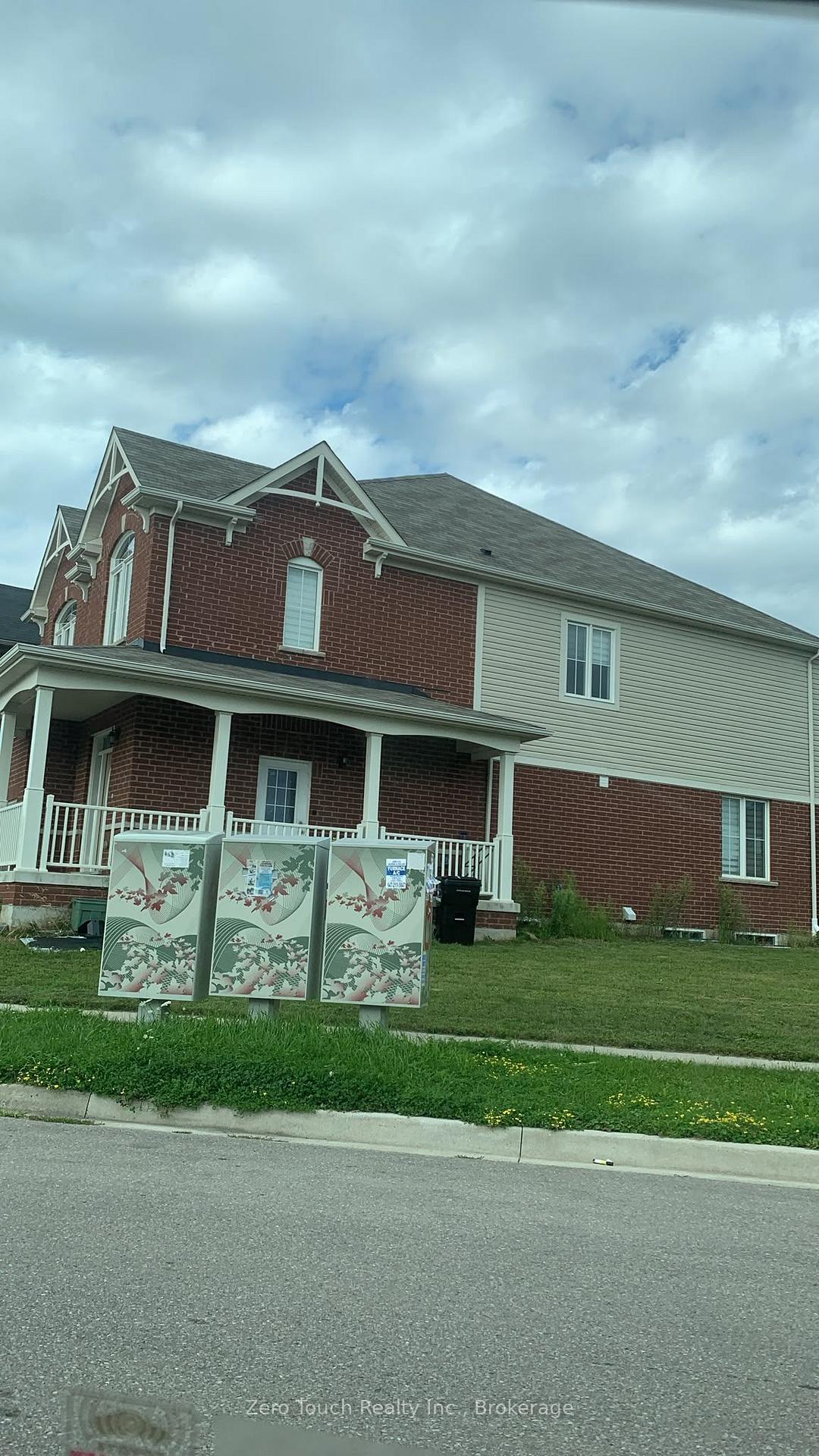 Photo 39 of 127 Watermill Street W, Kitchener, Doon South — HOMEH