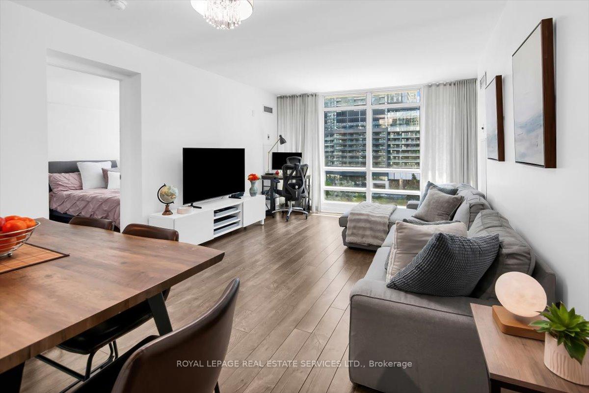 Photo 12 of Unit 911, 397 Front Street W, Toronto, Waterfront Communities — HOMEH