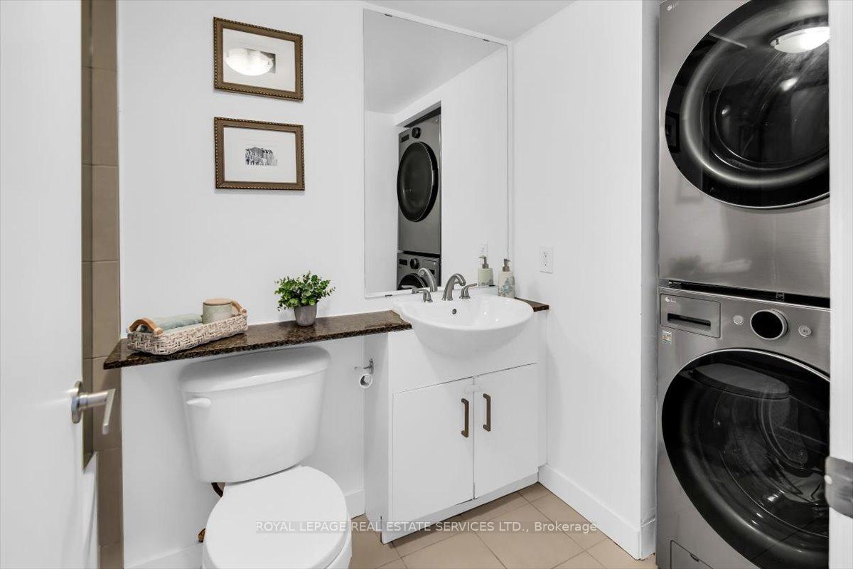Photo 17 of Unit 911, 397 Front Street W, Toronto, Waterfront Communities — HOMEH