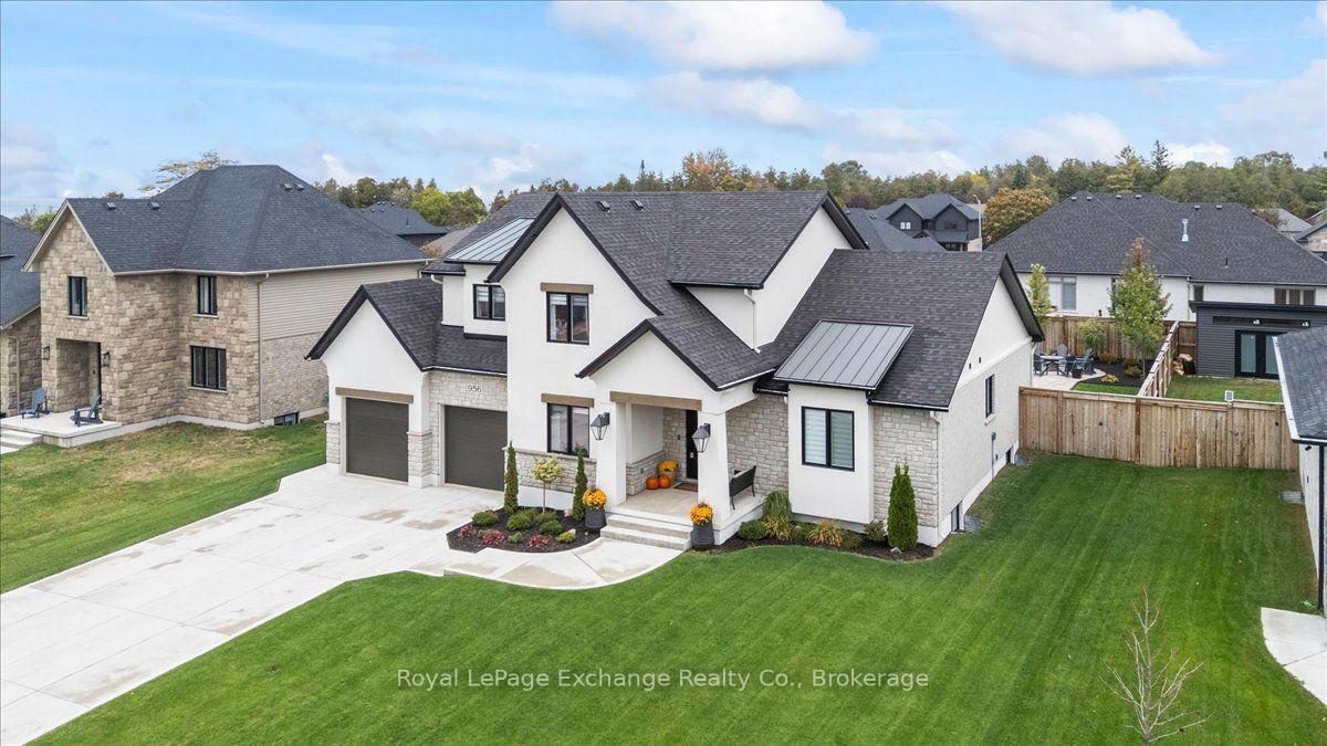 Photo 2 of 956 Bogdanovic Way, Huron-Kinloss — HOMEH