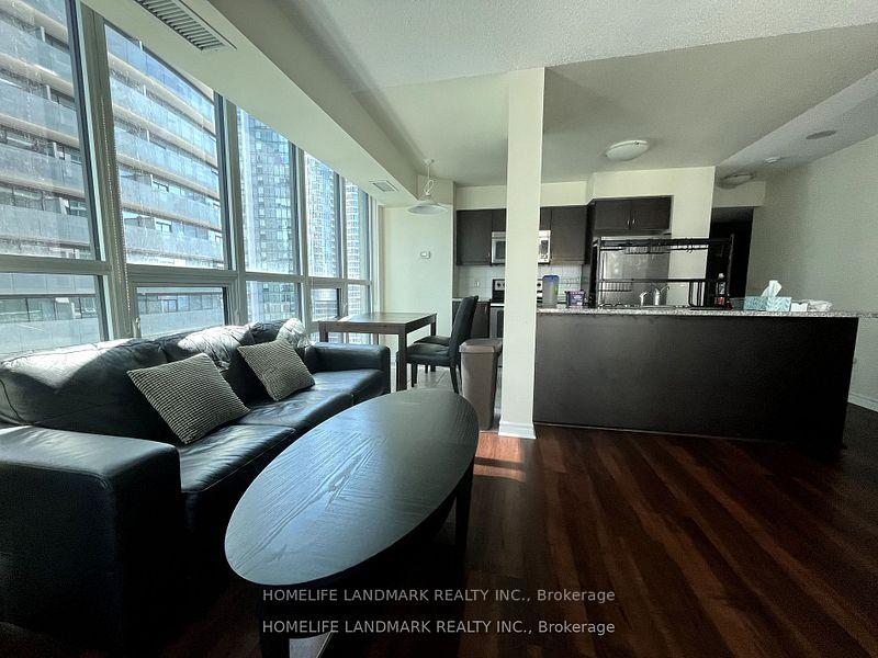 Photo 6 of Unit 1706, 19 Grand Trunk Crescent, Toronto, Waterfront Communities — HOMEH