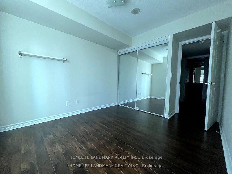 Photo 8 of Unit 1706, 19 Grand Trunk Crescent, Toronto, Waterfront Communities — HOMEH