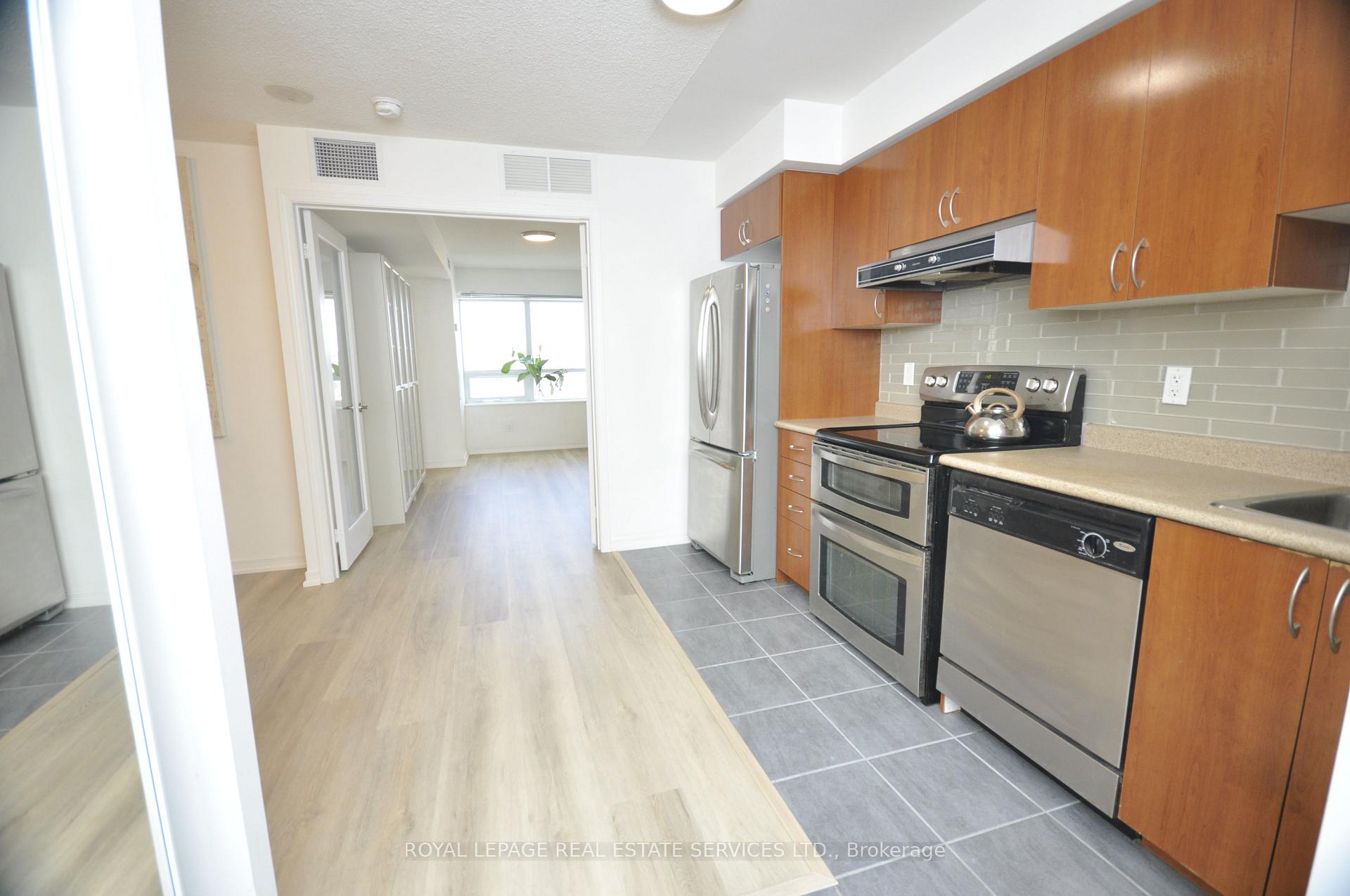 Photo 8 of Unit 1217, 60 Heintzman Street, Toronto, Junction Area — HOMEH