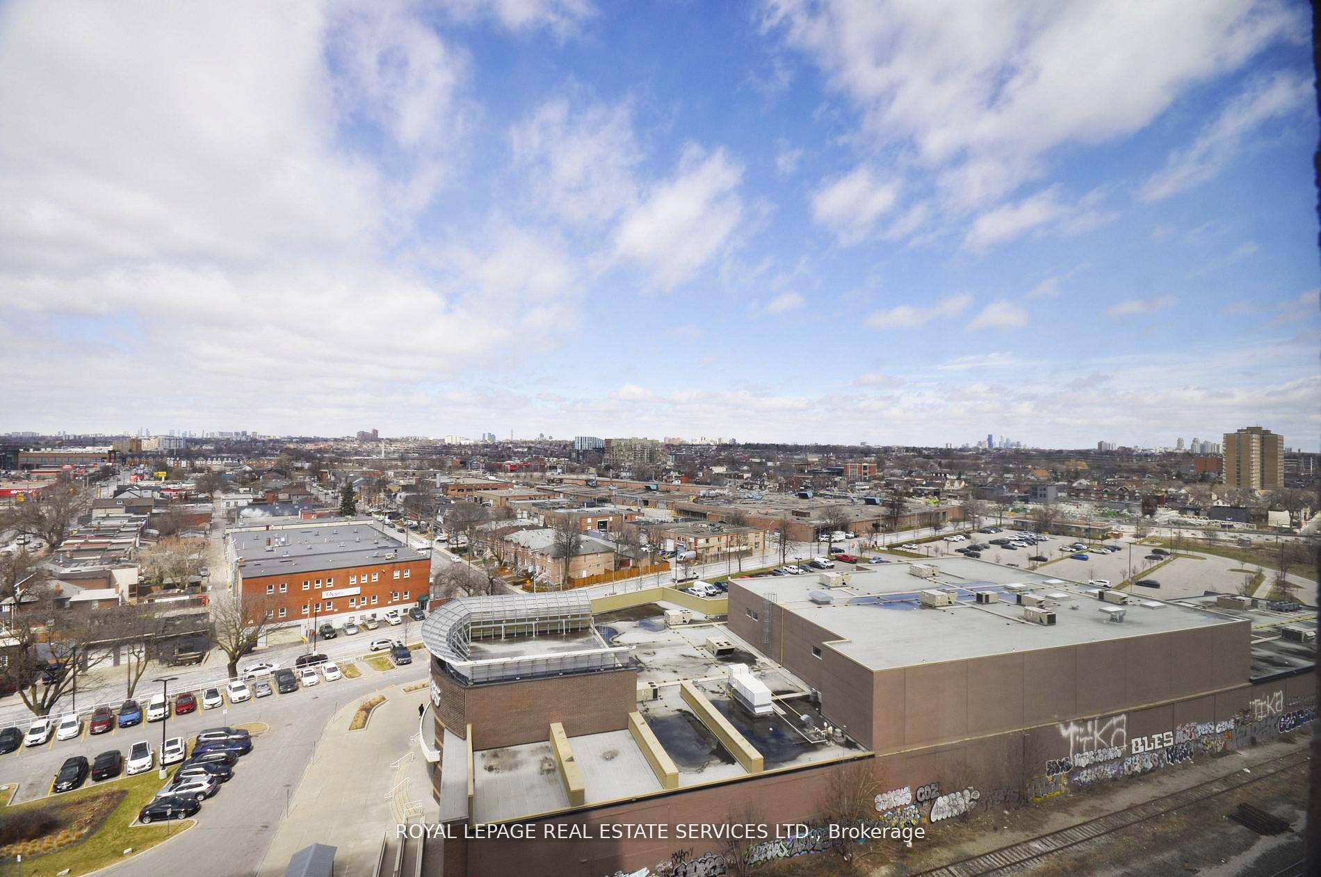 Photo 13 of Unit 1217, 60 Heintzman Street, Toronto, Junction Area — HOMEH