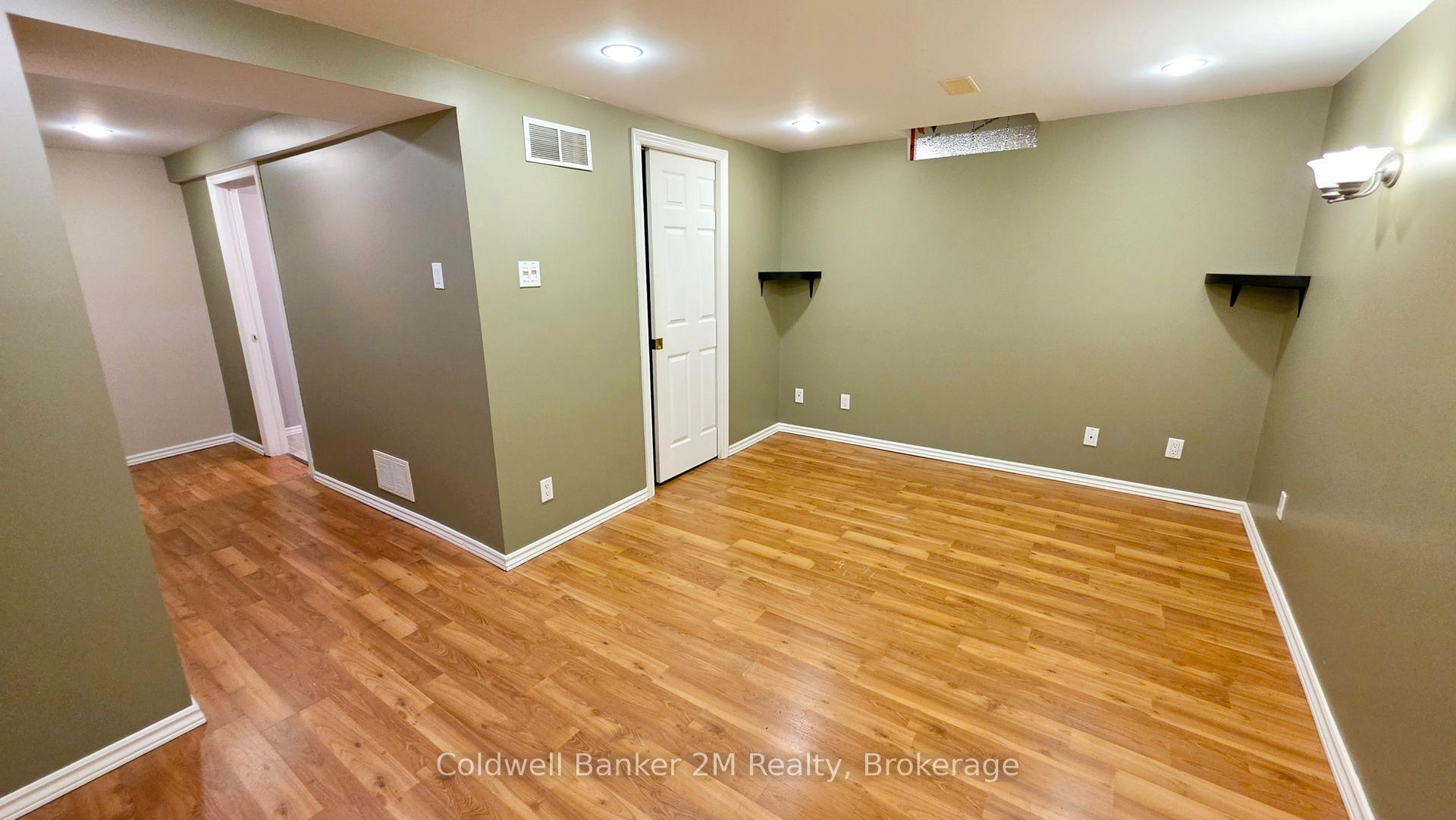Photo 24 of 852 Attersley Drive, Oshawa, Pinecrest — HOMEH