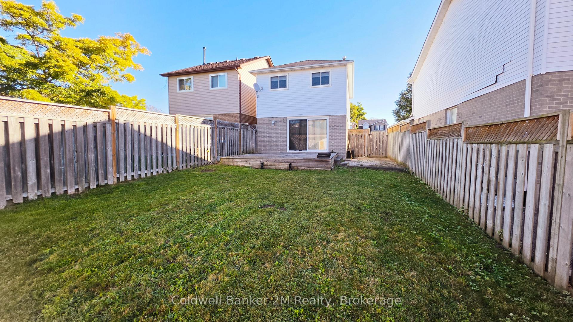 Photo 26 of 852 Attersley Drive, Oshawa, Pinecrest — HOMEH
