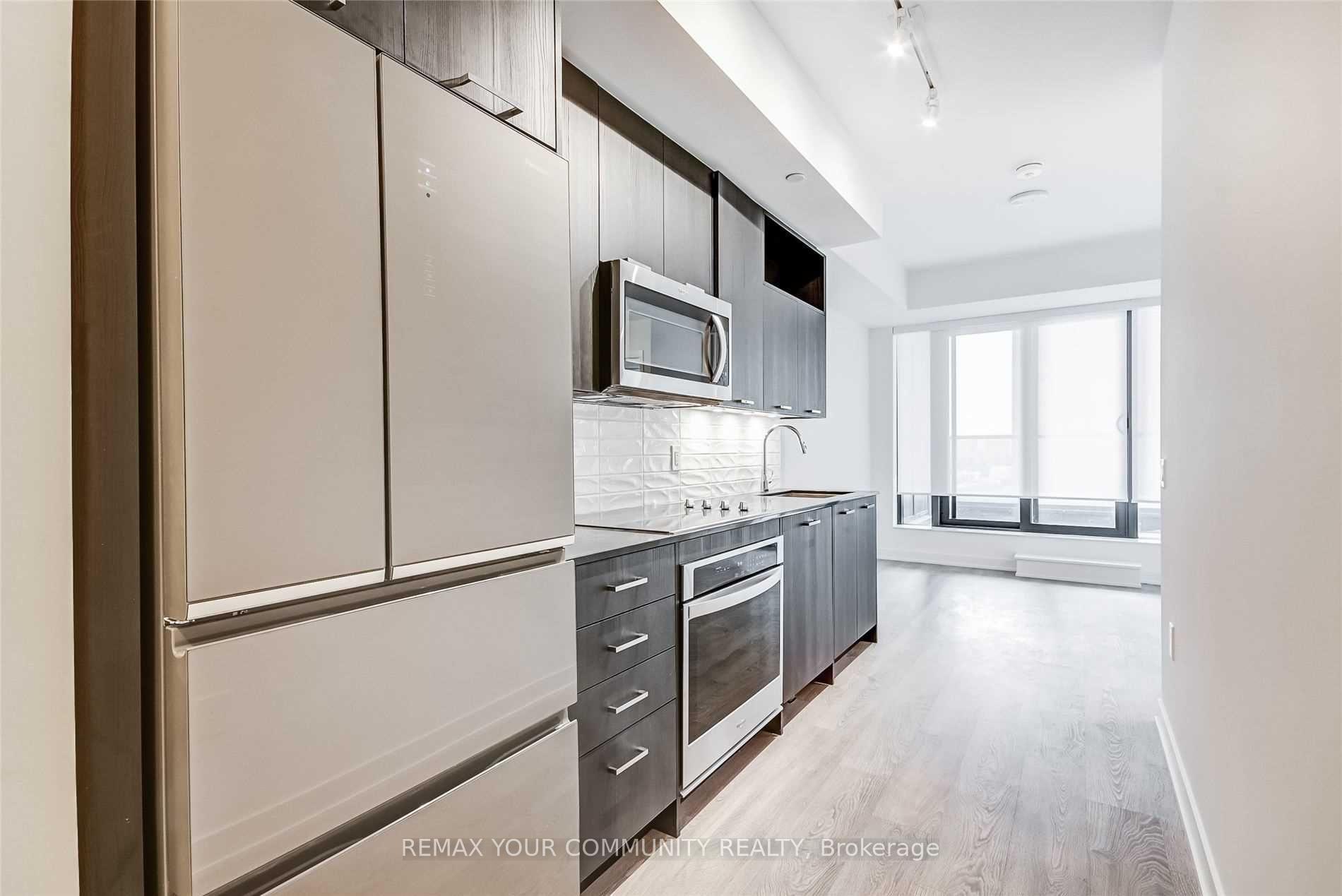 Photo 4 of Unit 209, 120 Eagle Rock Way, Vaughan, Rural Vaughan — HOMEH