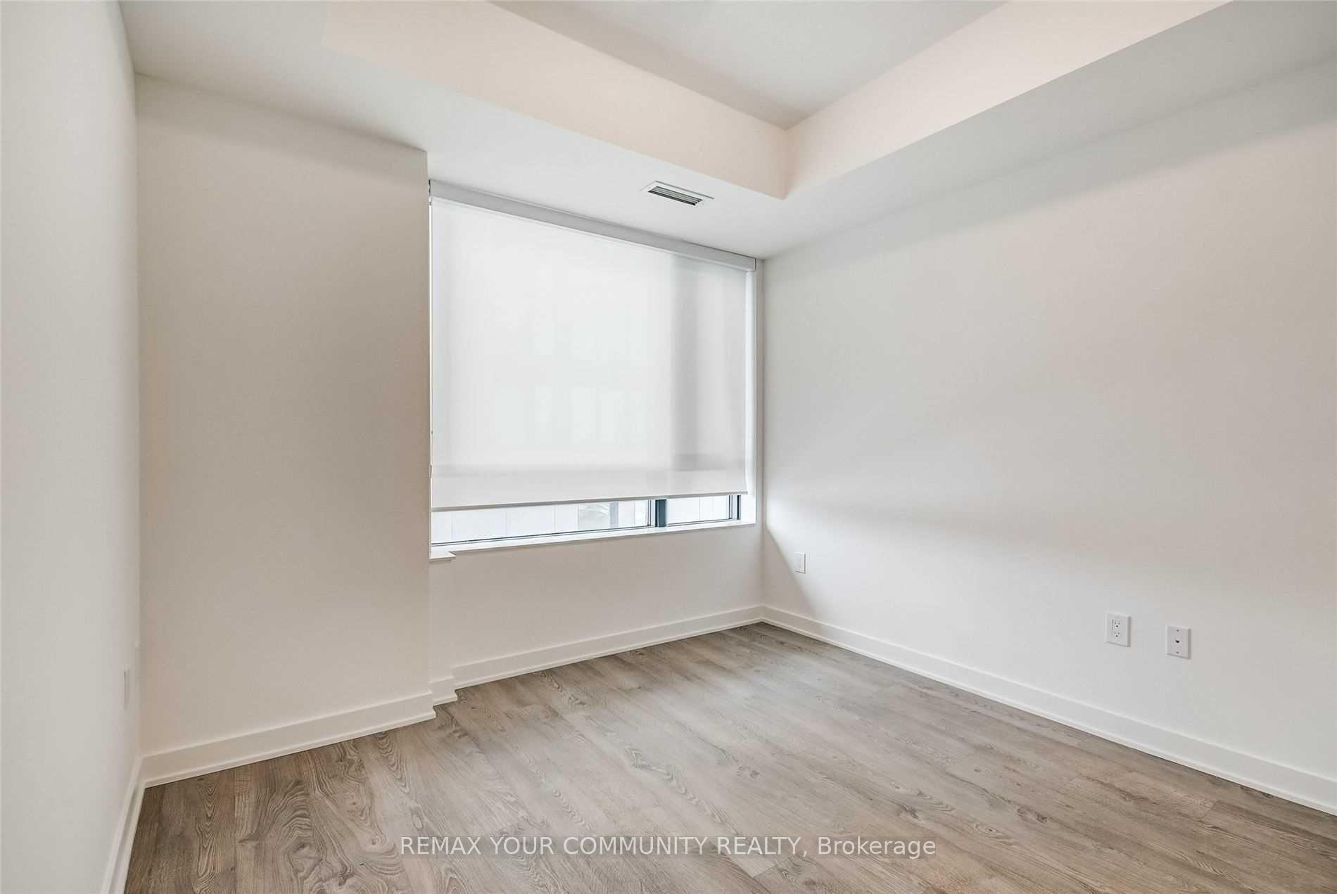 Photo 10 of Unit 209, 120 Eagle Rock Way, Vaughan, Rural Vaughan — HOMEH