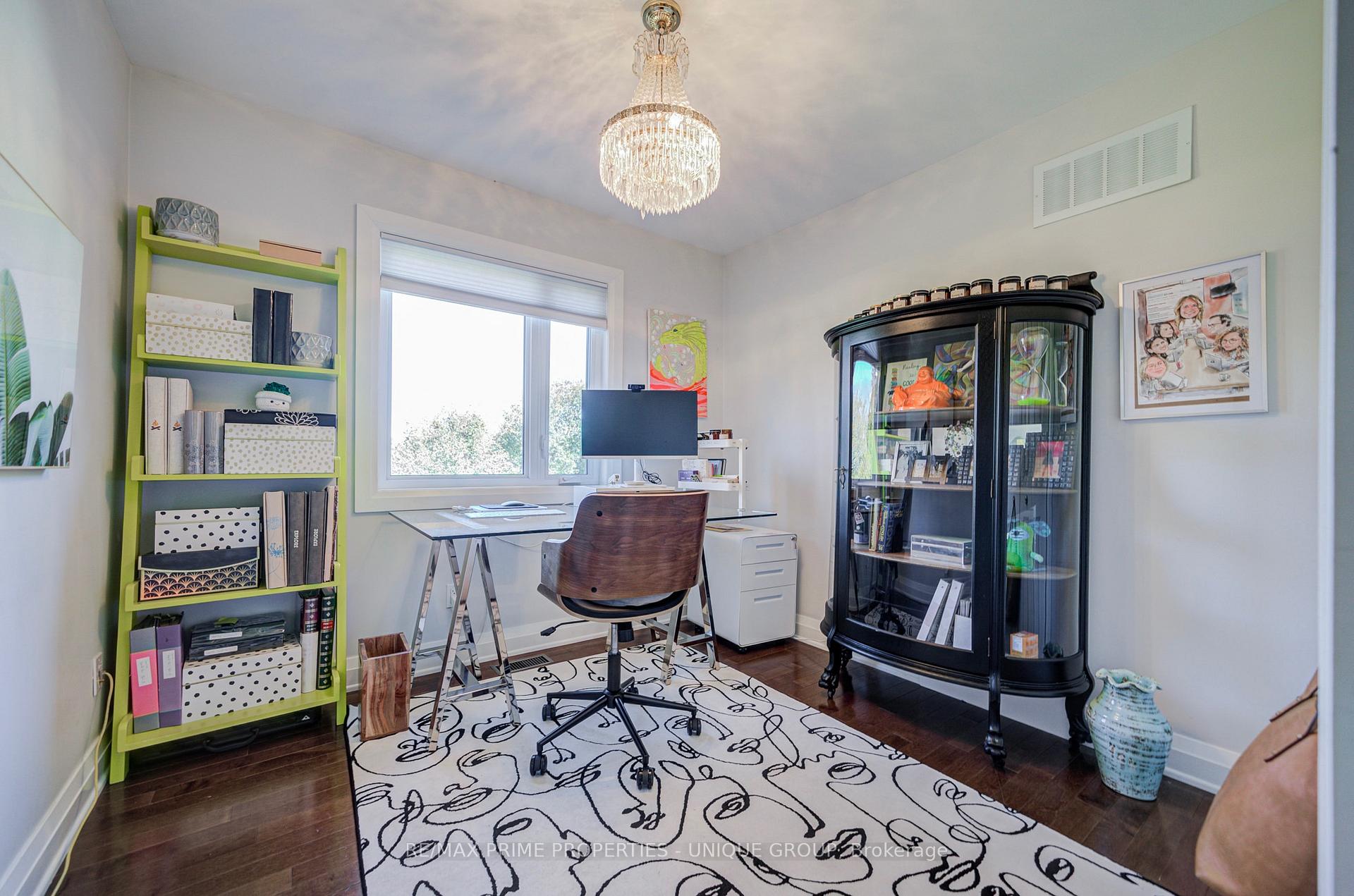 Photo 30 of 24 Cedarbank Crescent, North York, Banbury-Don Mills — HOMEH