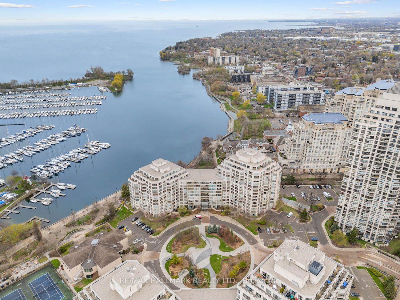 Photo 8 of Unit 707, 2267 Lakeshore Boulevard W, Etobicoke, Mimico — HOMEH