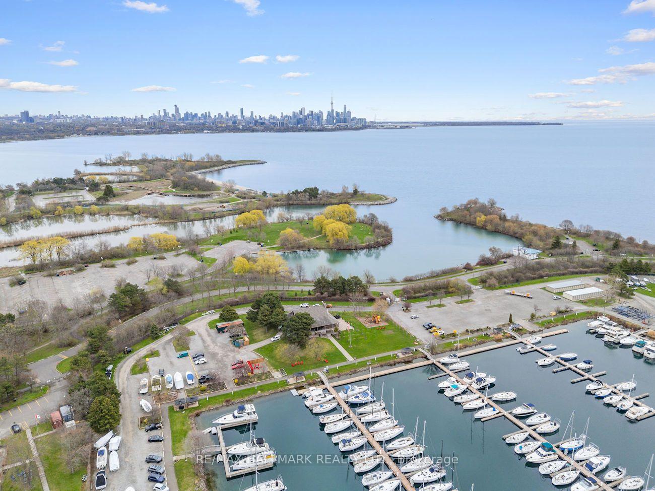 Photo 13 of Unit 707, 2267 Lakeshore Boulevard W, Etobicoke, Mimico — HOMEH