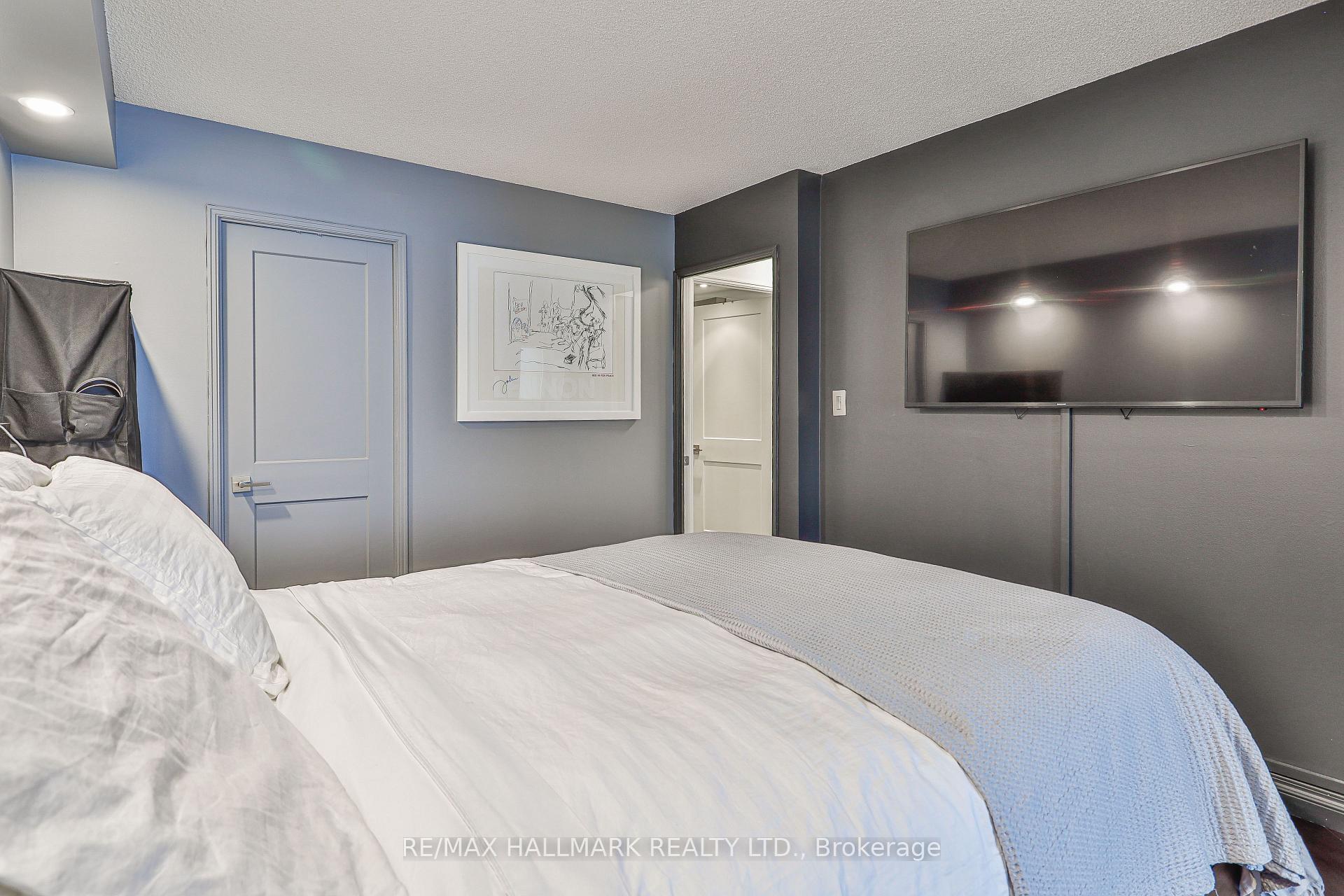 Photo 29 of Unit 707, 2267 Lakeshore Boulevard W, Etobicoke, Mimico — HOMEH