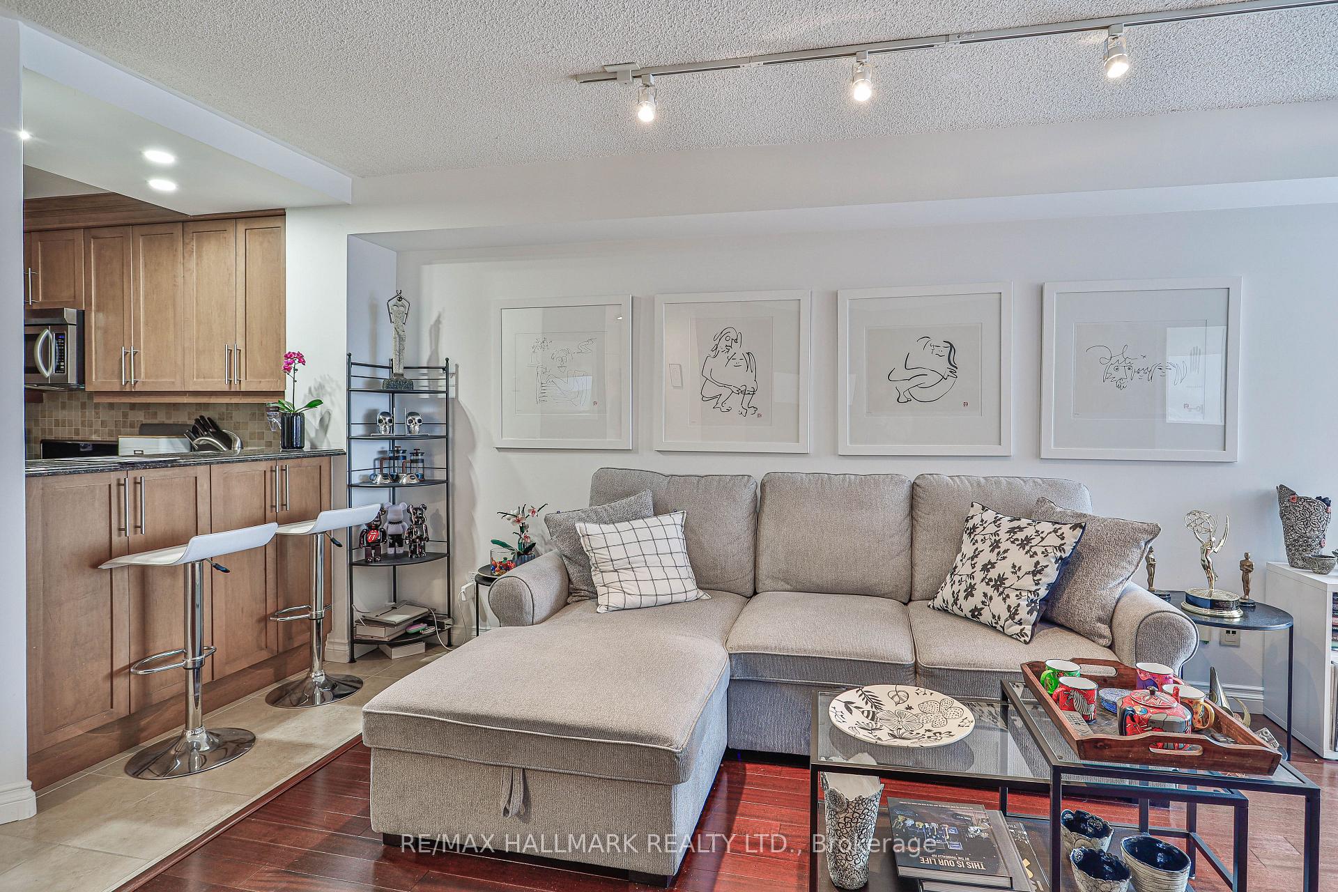 Photo 33 of Unit 707, 2267 Lakeshore Boulevard W, Etobicoke, Mimico — HOMEH