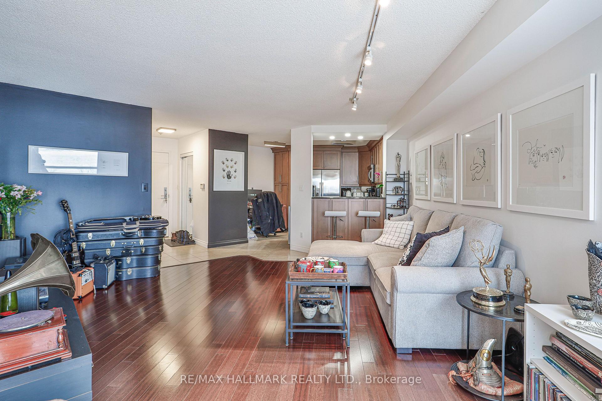 Photo 36 of Unit 707, 2267 Lakeshore Boulevard W, Etobicoke, Mimico — HOMEH