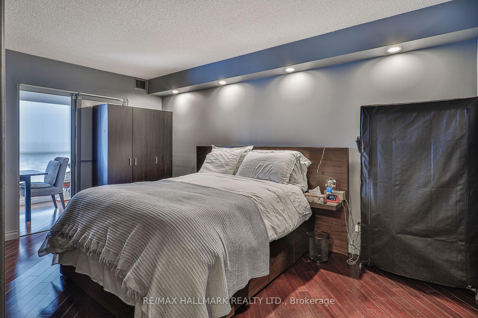 Photo 46 of Unit 707, 2267 Lakeshore Boulevard W, Etobicoke, Mimico — HOMEH