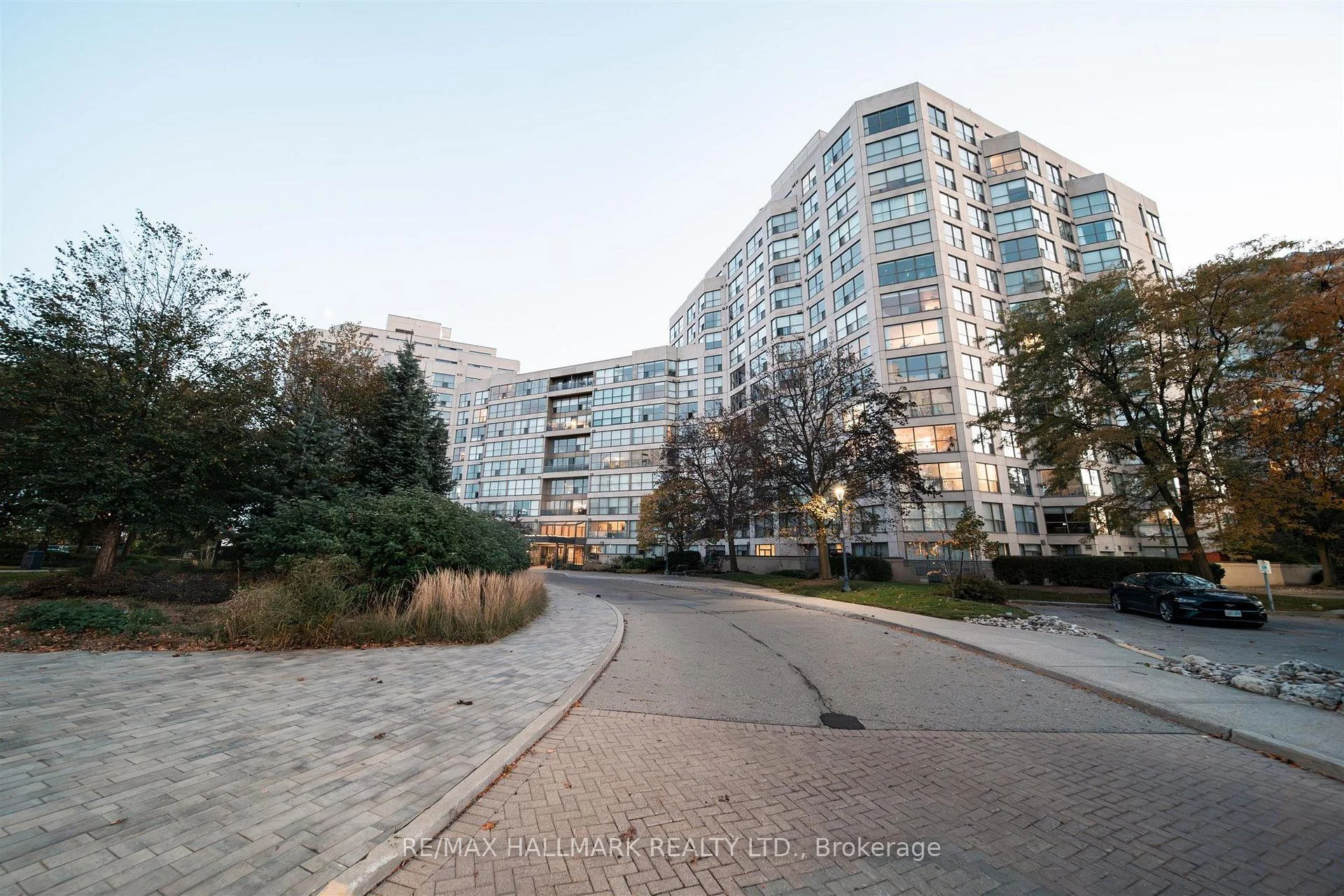 Photo 16 of Unit 707, 2267 Lakeshore Boulevard W, Etobicoke, Mimico — HOMEH