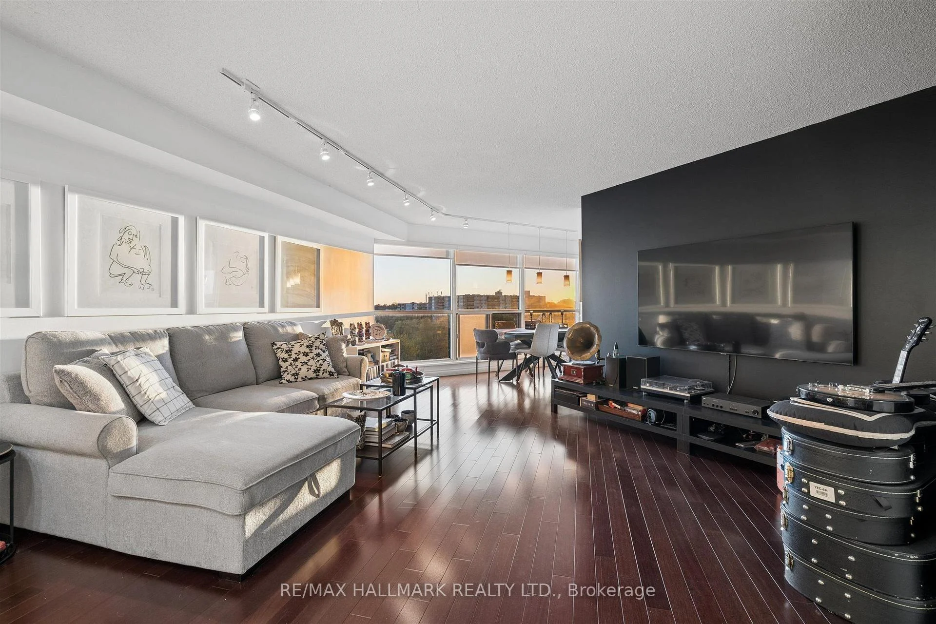 Photo 34 of Unit 707, 2267 Lakeshore Boulevard W, Etobicoke, Mimico — HOMEH