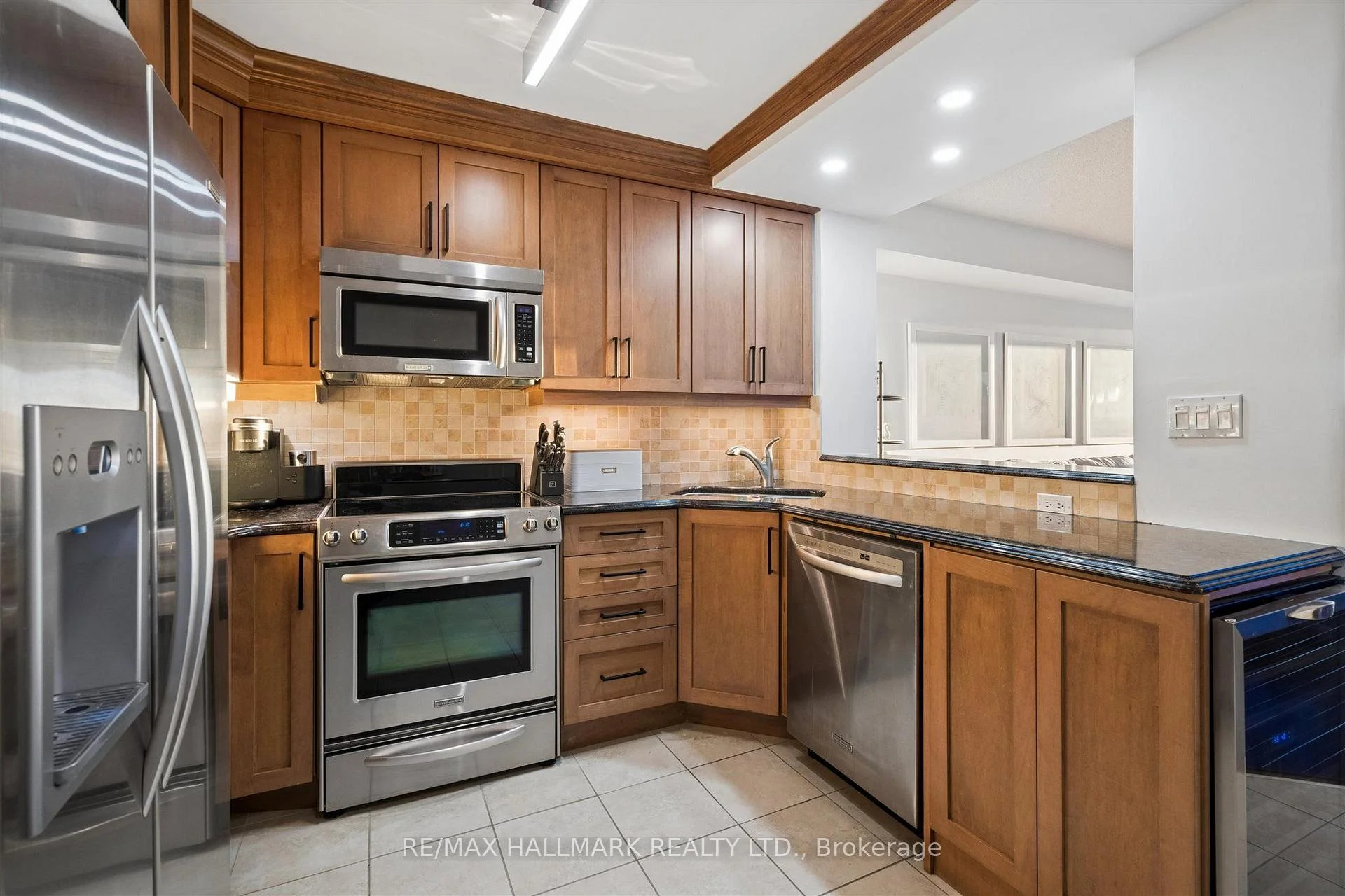 Photo 45 of Unit 707, 2267 Lakeshore Boulevard W, Etobicoke, Mimico — HOMEH