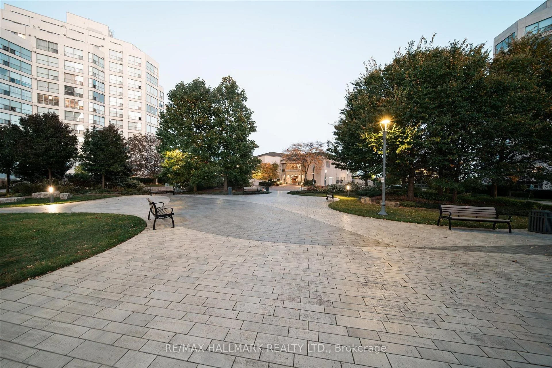 Photo 70 of Unit 707, 2267 Lakeshore Boulevard W, Etobicoke, Mimico — HOMEH