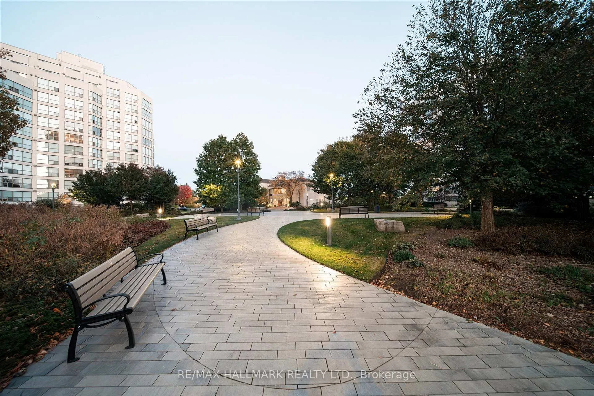 Photo 71 of Unit 707, 2267 Lakeshore Boulevard W, Etobicoke, Mimico — HOMEH