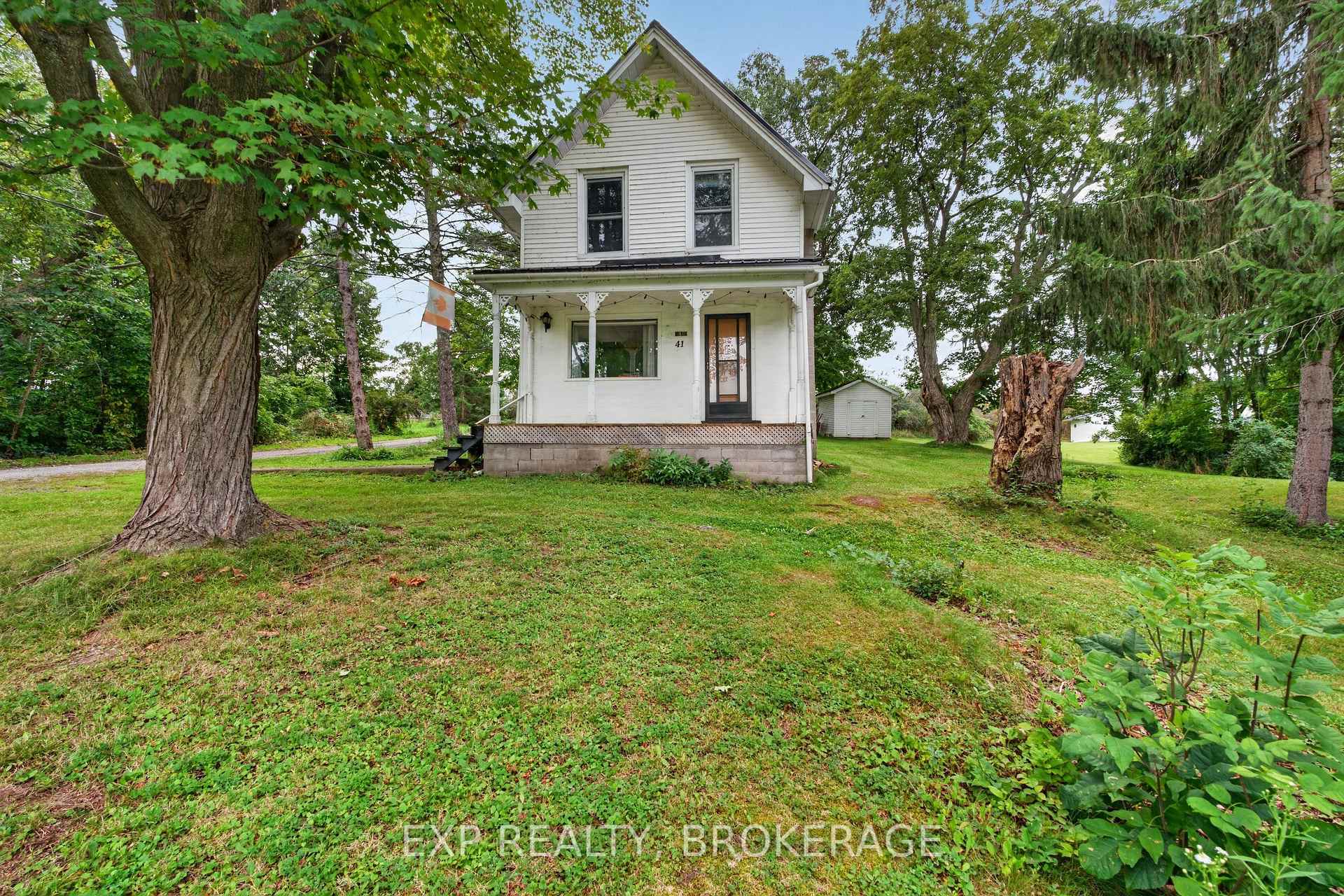 Photo 1 of 41 Cross Street, Frontenac Islands, Wolfe Island — HOMEH
