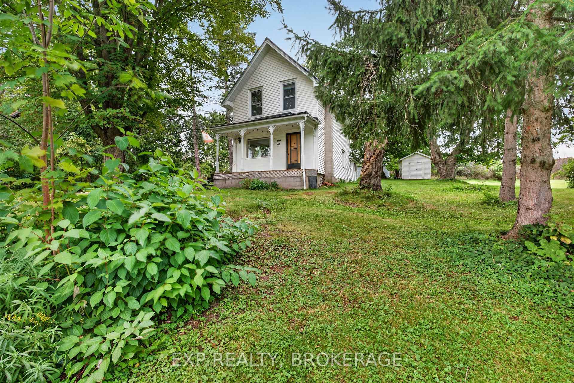 Photo 2 of 41 Cross Street, Frontenac Islands, Wolfe Island — HOMEH