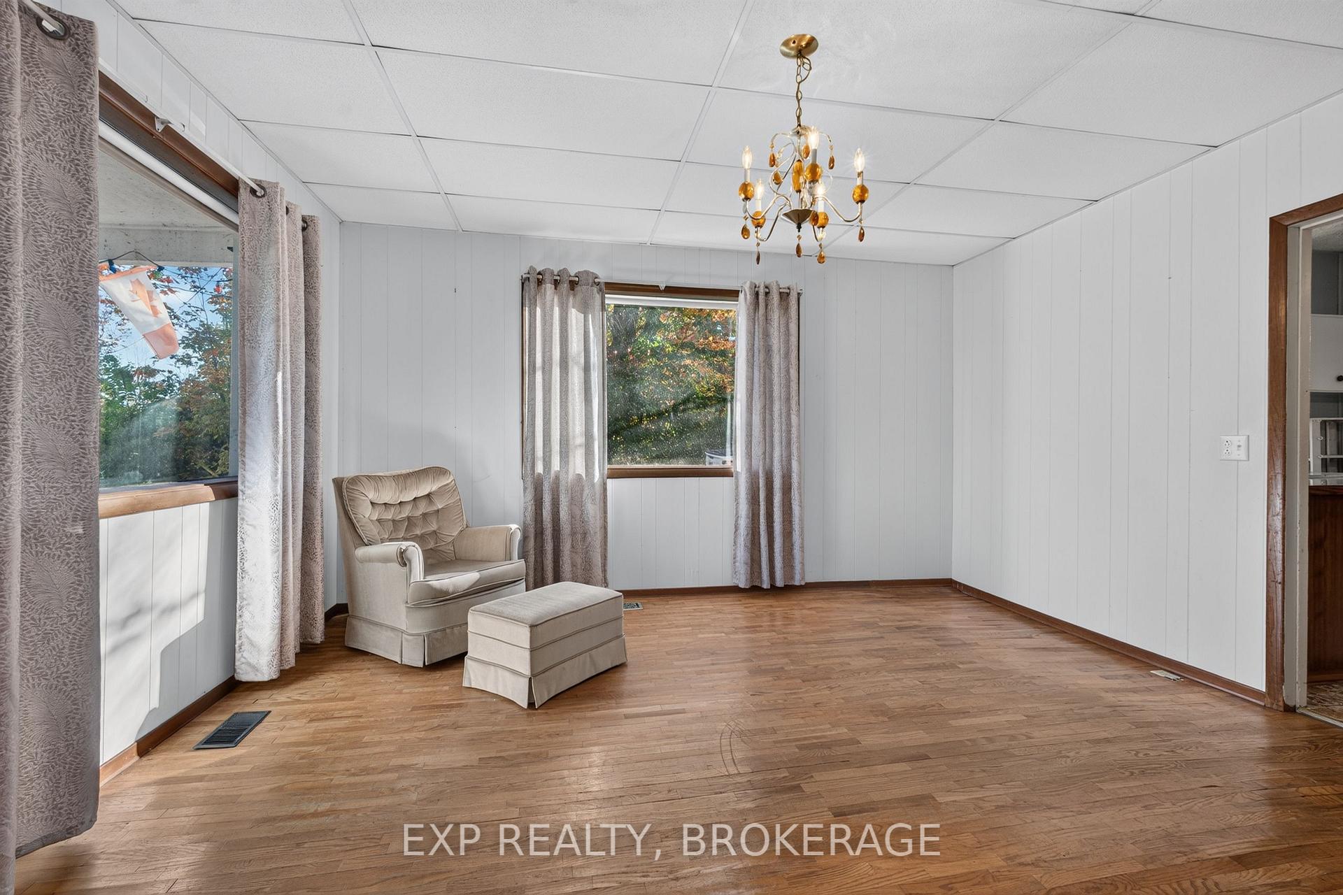 Photo 5 of 41 Cross Street, Frontenac Islands, Wolfe Island — HOMEH