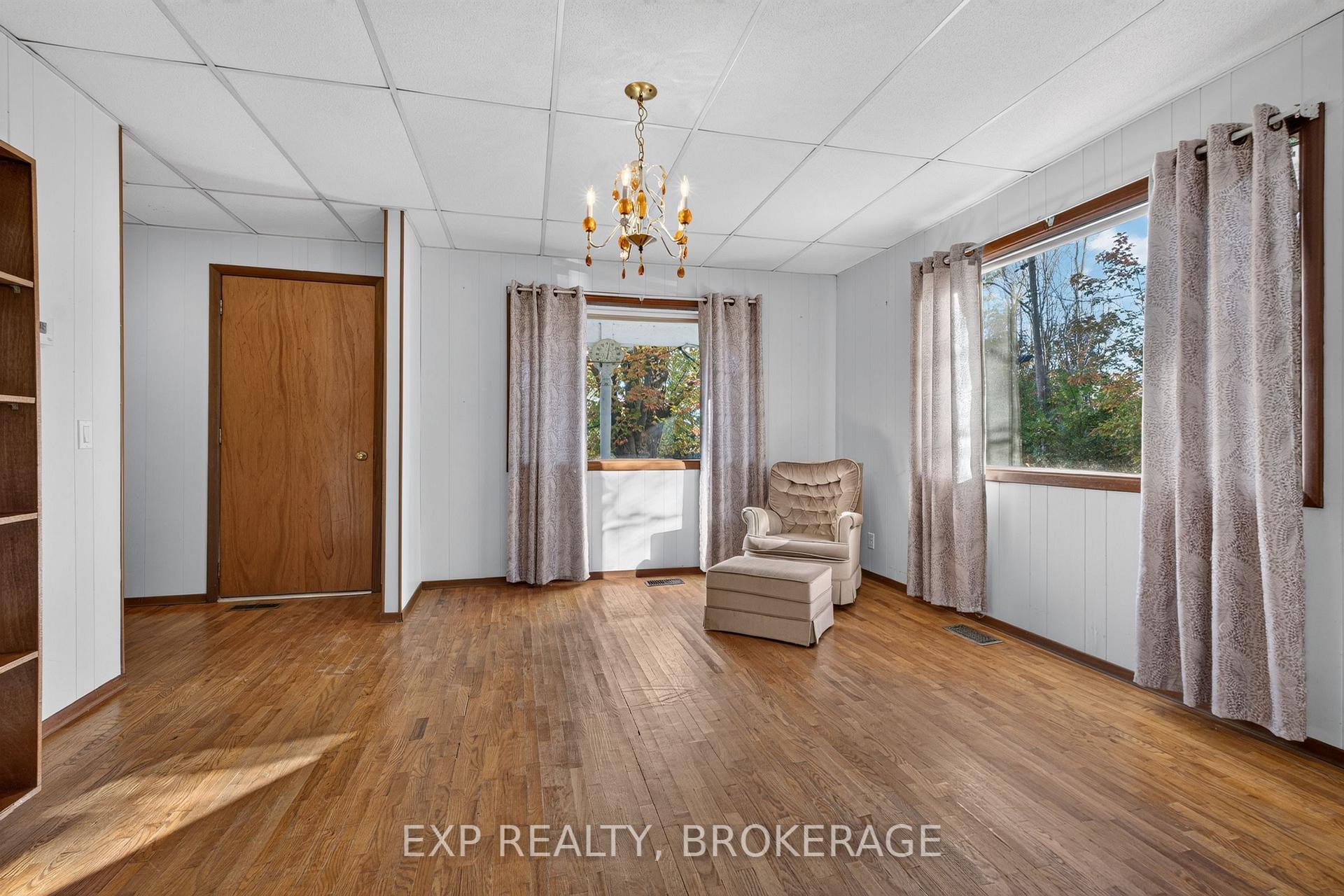 Photo 6 of 41 Cross Street, Frontenac Islands, Wolfe Island — HOMEH