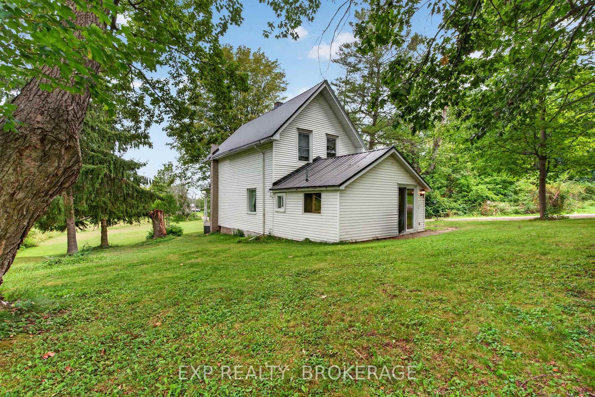 Photo 27 of 41 Cross Street, Frontenac Islands, Wolfe Island — HOMEH