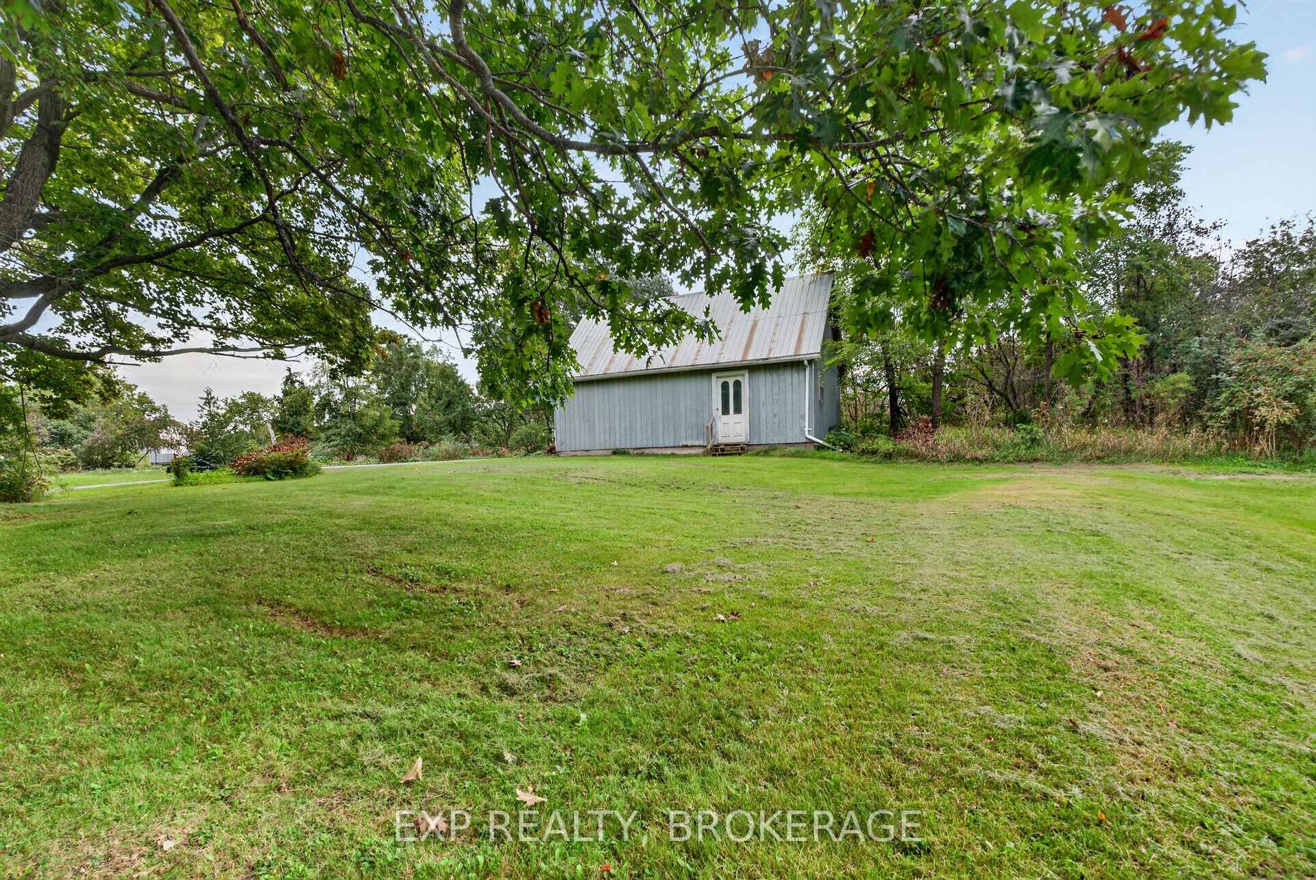Photo 31 of 41 Cross Street, Frontenac Islands, Wolfe Island — HOMEH