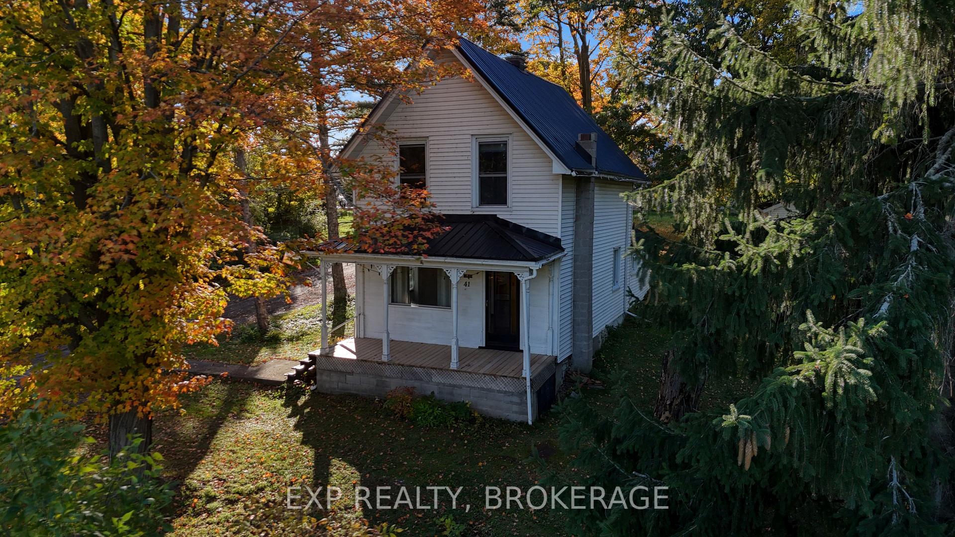 Photo 48 of 41 Cross Street, Frontenac Islands, Wolfe Island — HOMEH