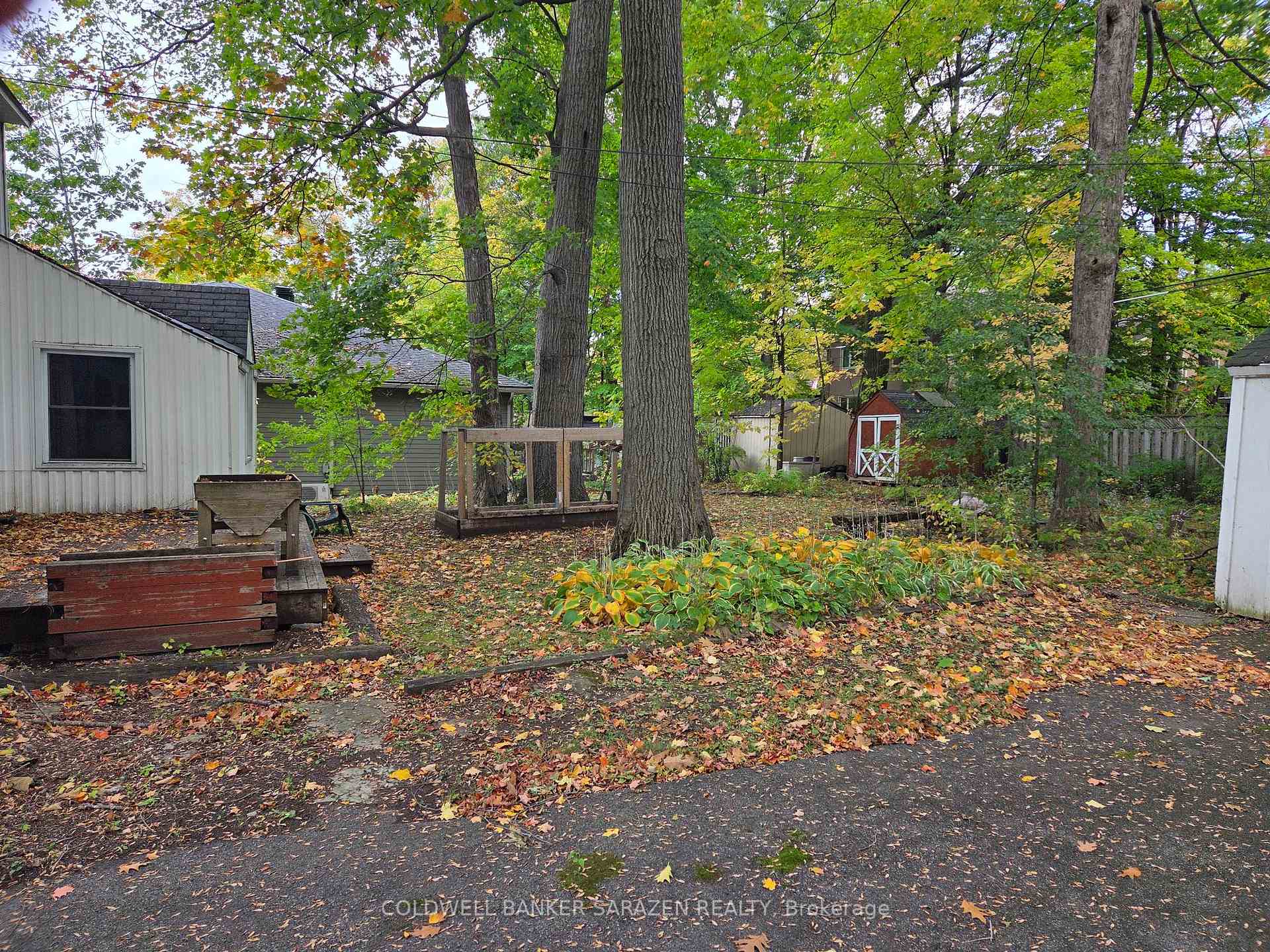 Photo 3 of 312 Cunningham Avenue E, Ottawa, Alta Vista/Faircrest Heights — HOMEH