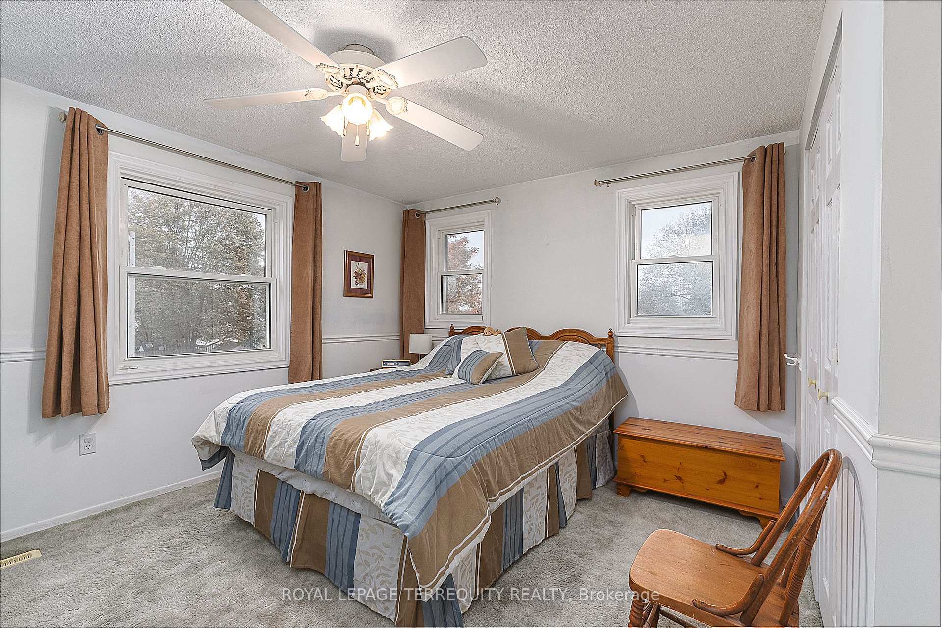 Photo 20 of 1 Wishbone Crescent, Ajax, South East — HOMEH