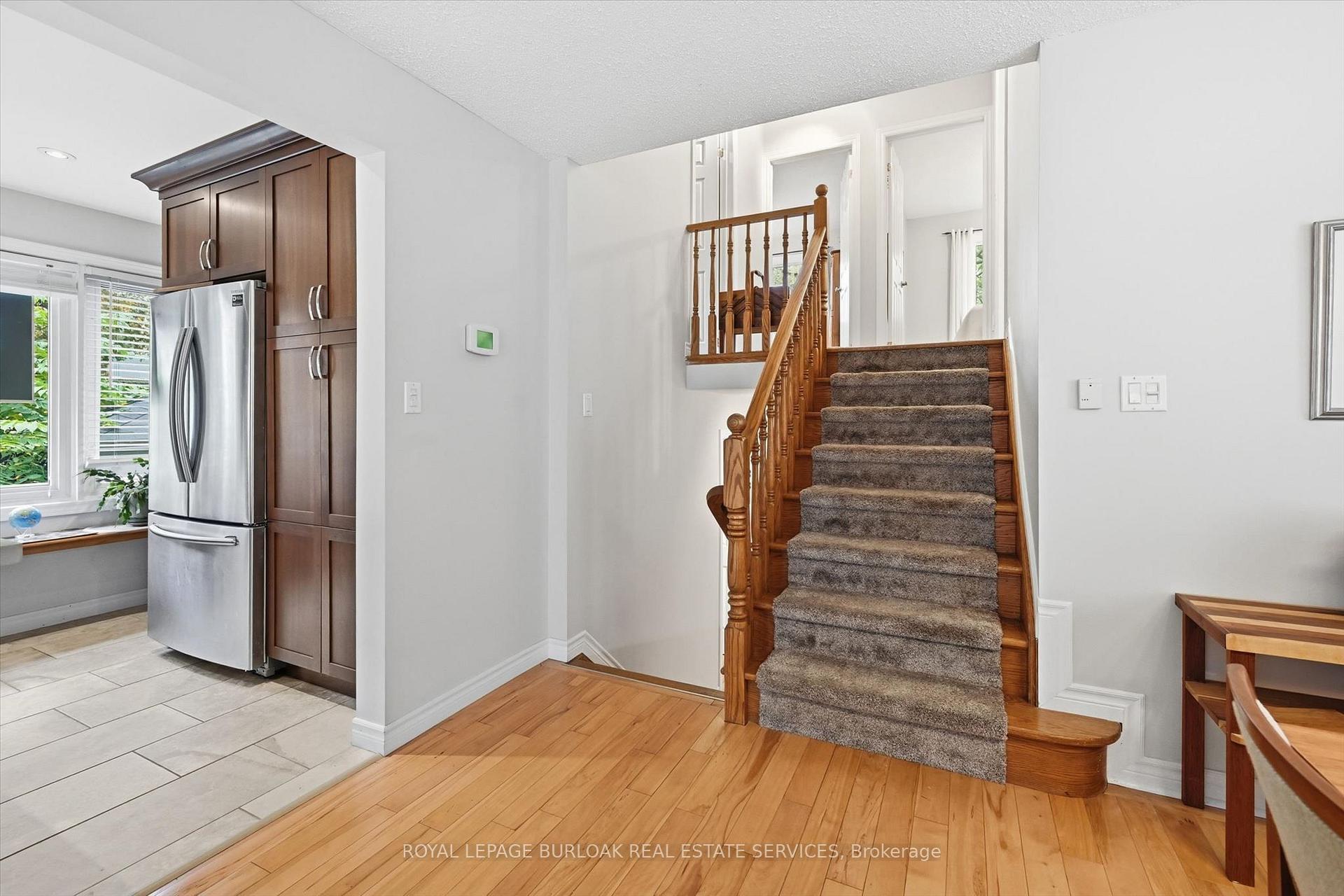 Photo 19 of 81 Main Street S, Hamilton, Waterdown — HOMEH
