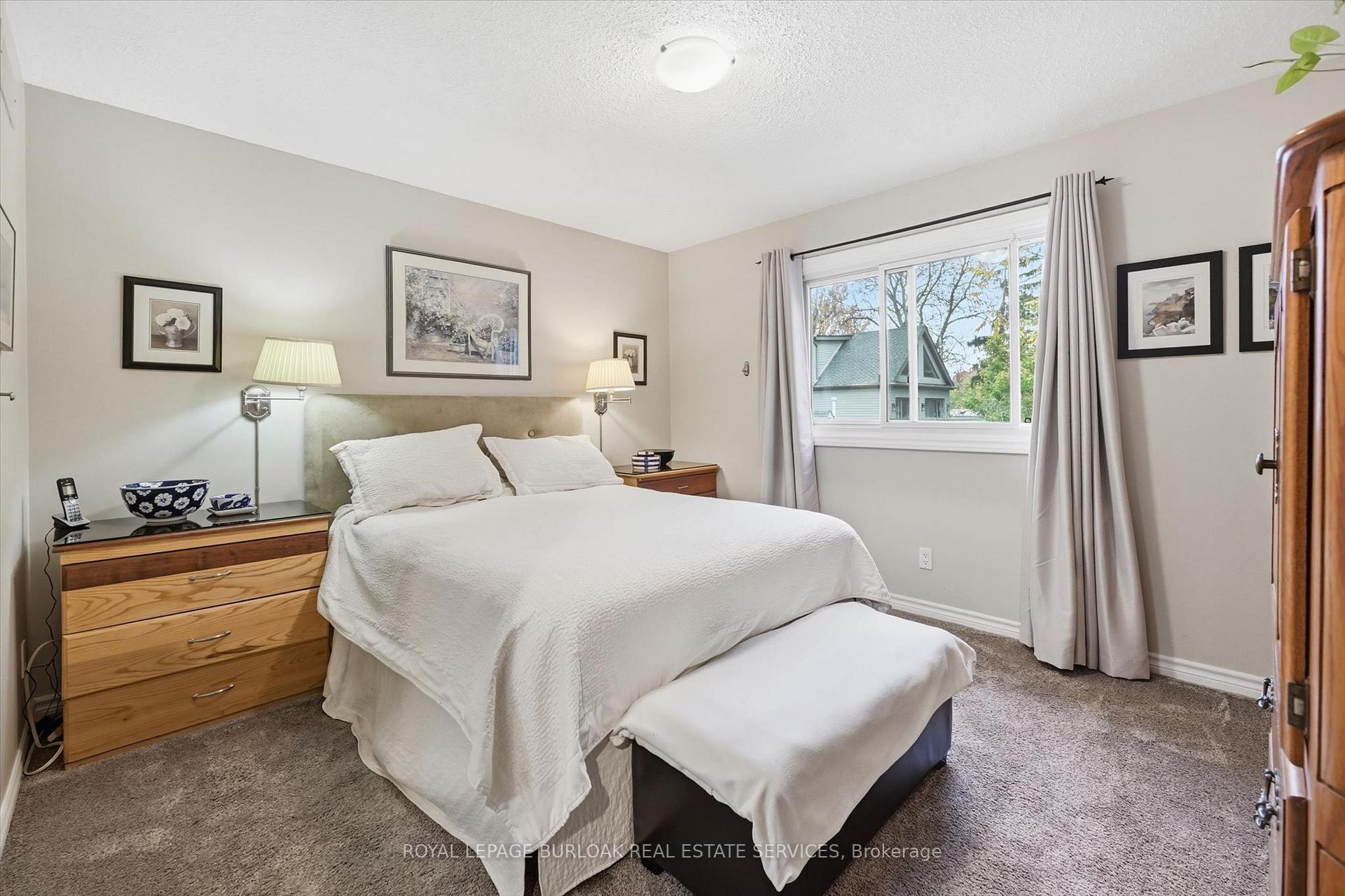 Photo 21 of 81 Main Street S, Hamilton, Waterdown — HOMEH