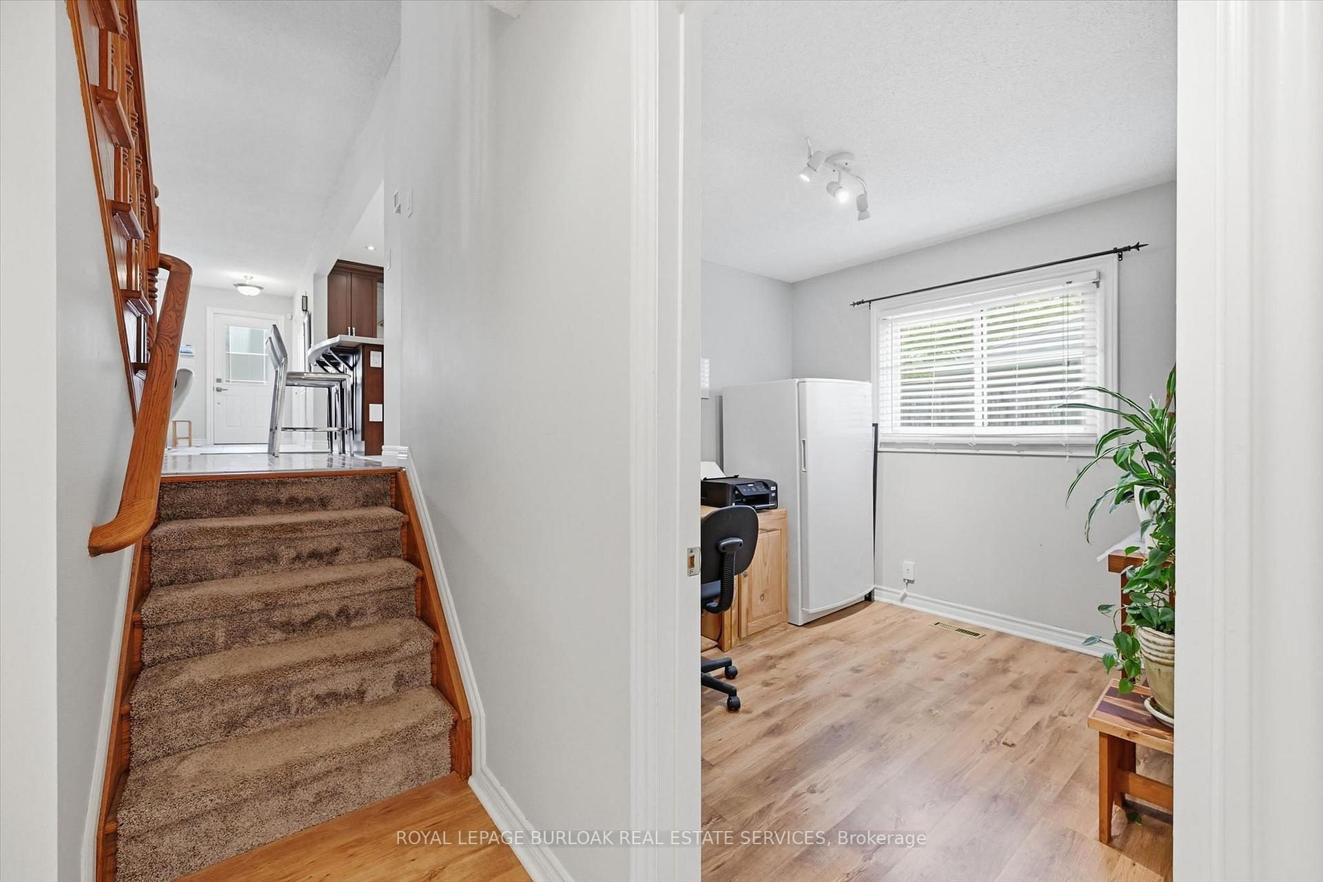 Photo 30 of 81 Main Street S, Hamilton, Waterdown — HOMEH