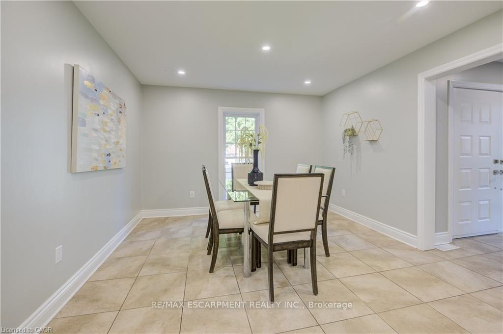 Photo 7 of 5180 Southgate Avenue, Niagara Falls, Morrison — HOMEH
