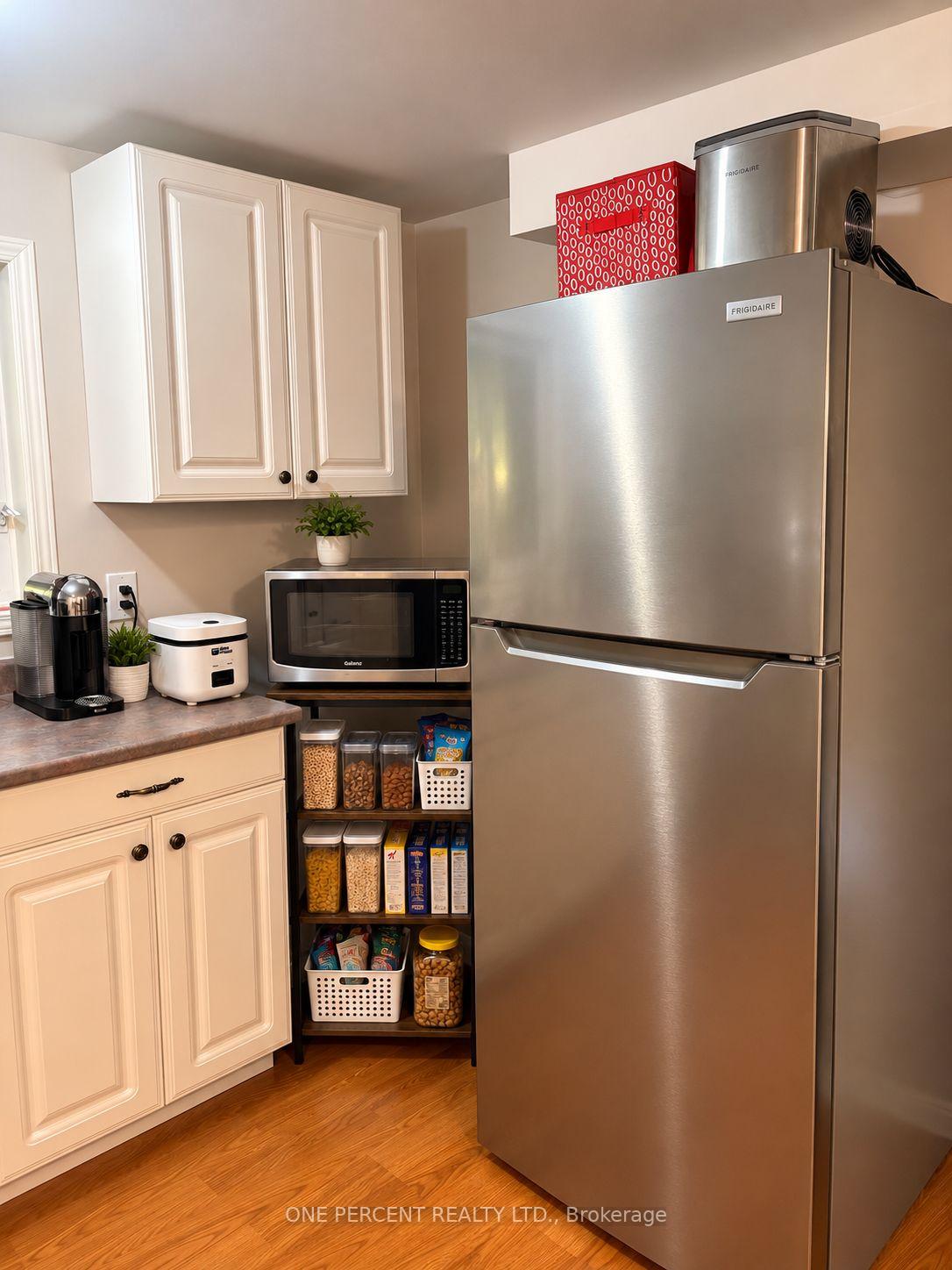 Photo 8 of Unit BSMT, 221 Orchard Heights Boulevard, Aurora, Aurora Heights — HOMEH