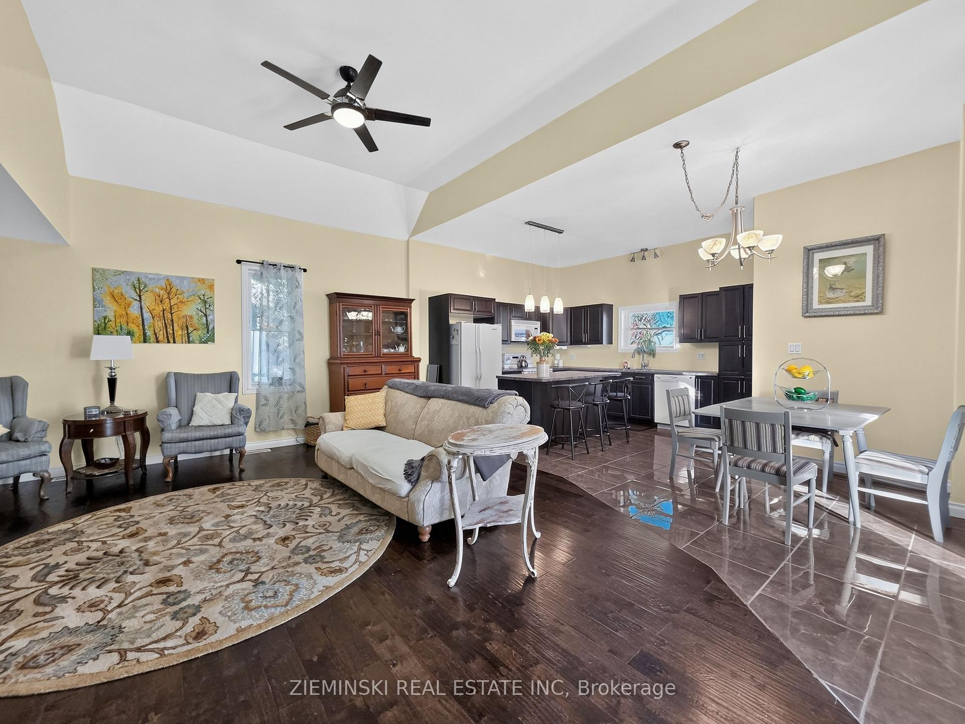 Photo 2 of 421 Seventh Avenue, Black River Matheson, Matheson — HOMEH