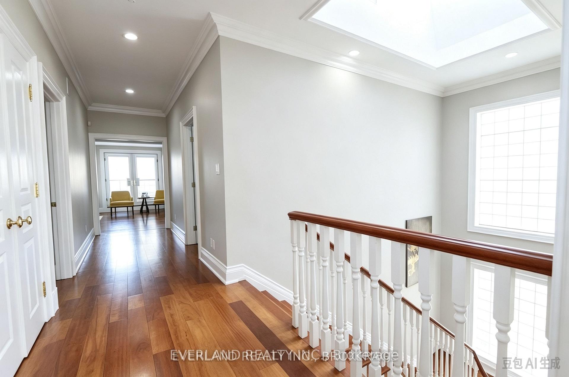 Photo 9 of 472 Spring Gate Boulevard, Vaughan, Crestwood-Springfarm-Yorkhill — HOMEH